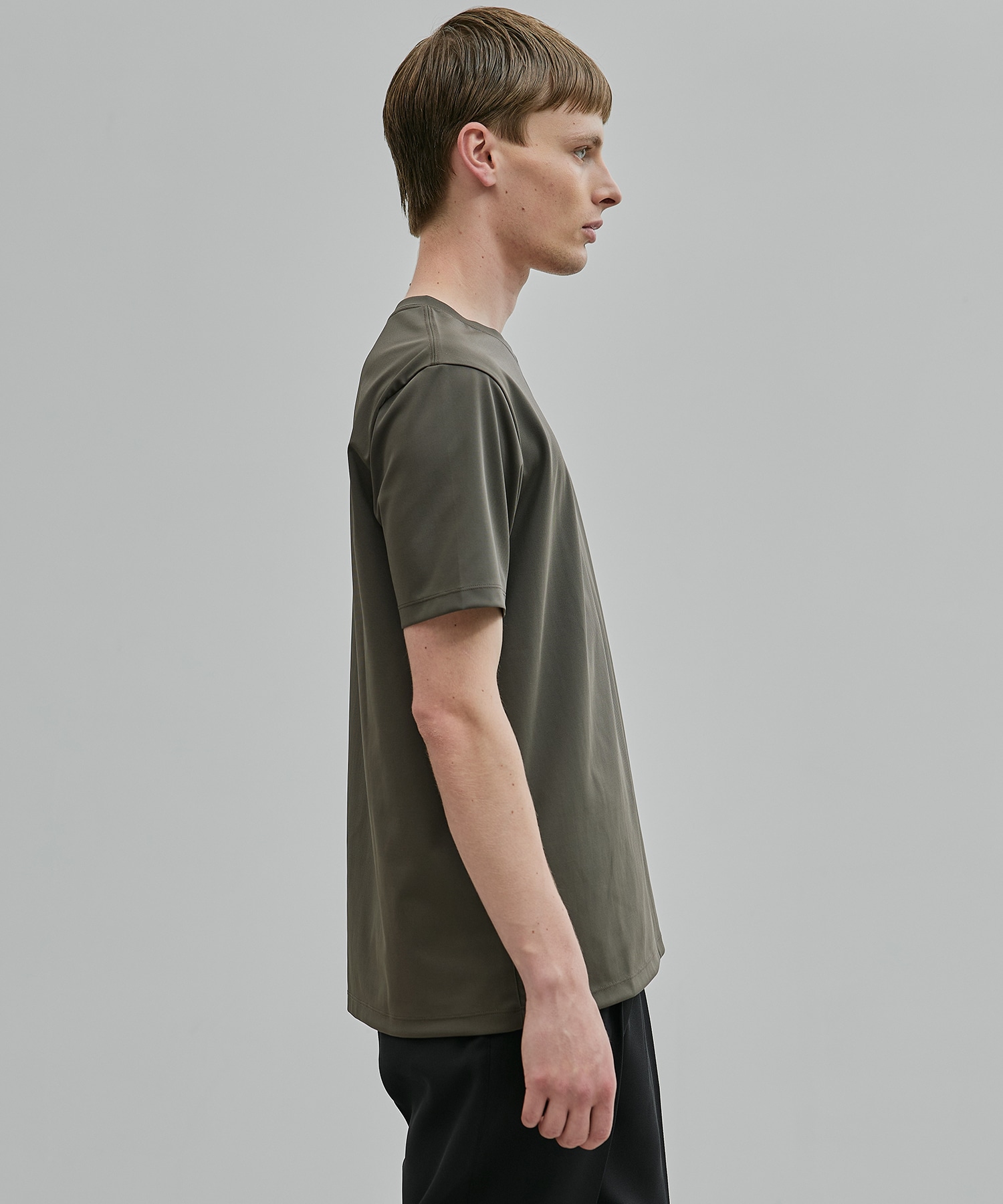 QUICKDRY レギュラーTシャツ