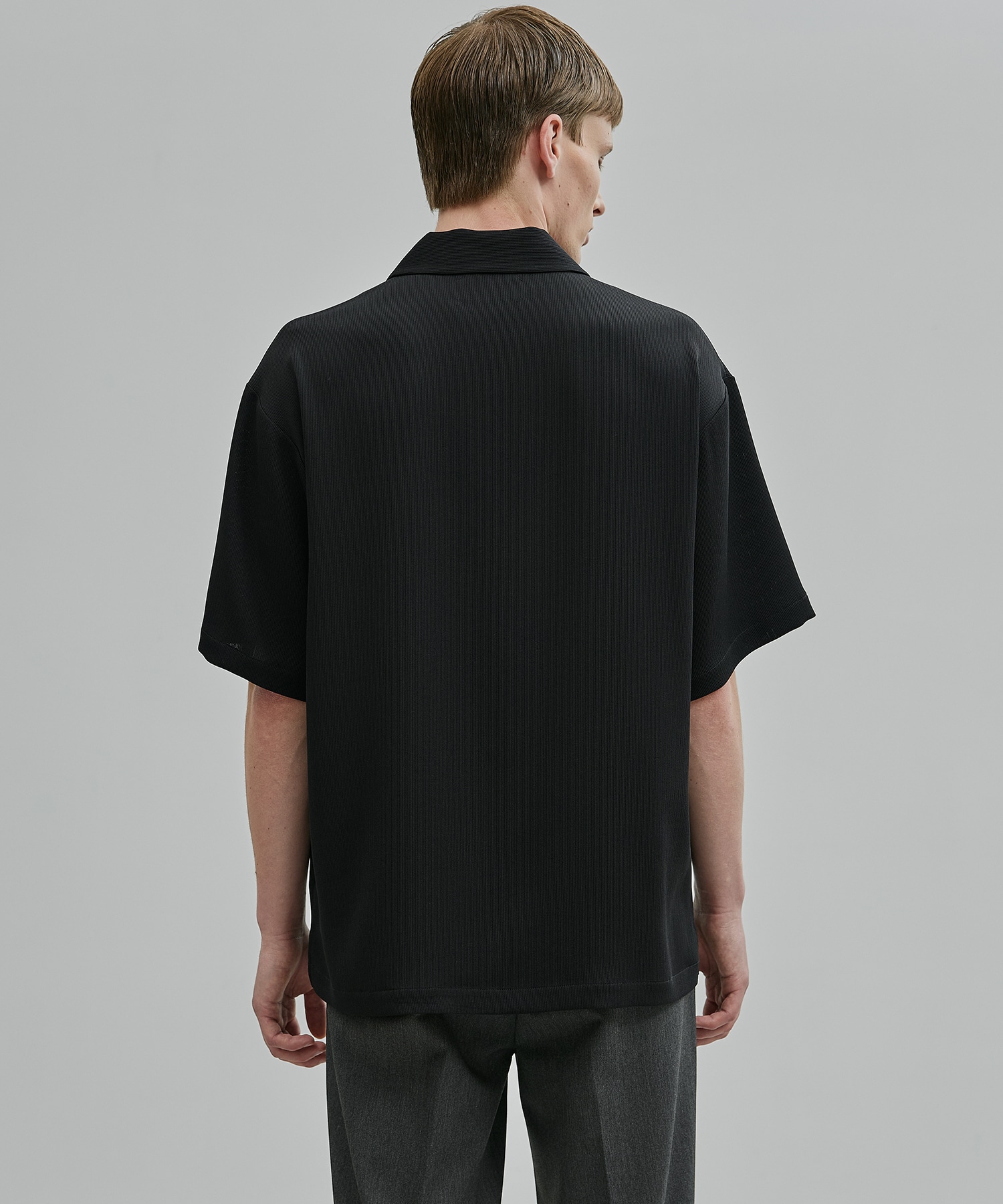 COLD DRY PLEATS オープンカラーシャツ