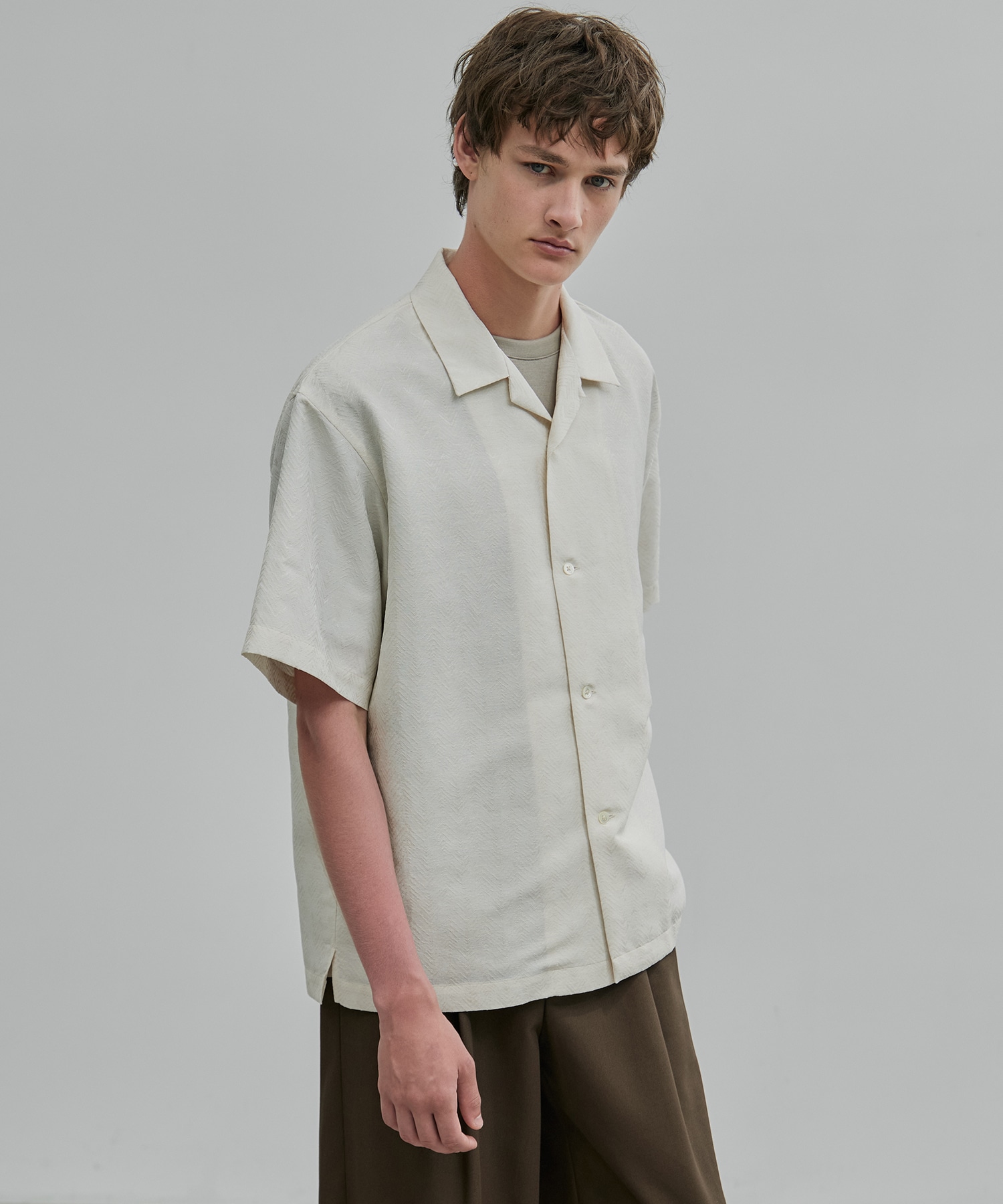 〈新発売〉ヘリンボーンジャガードシャツ S/S