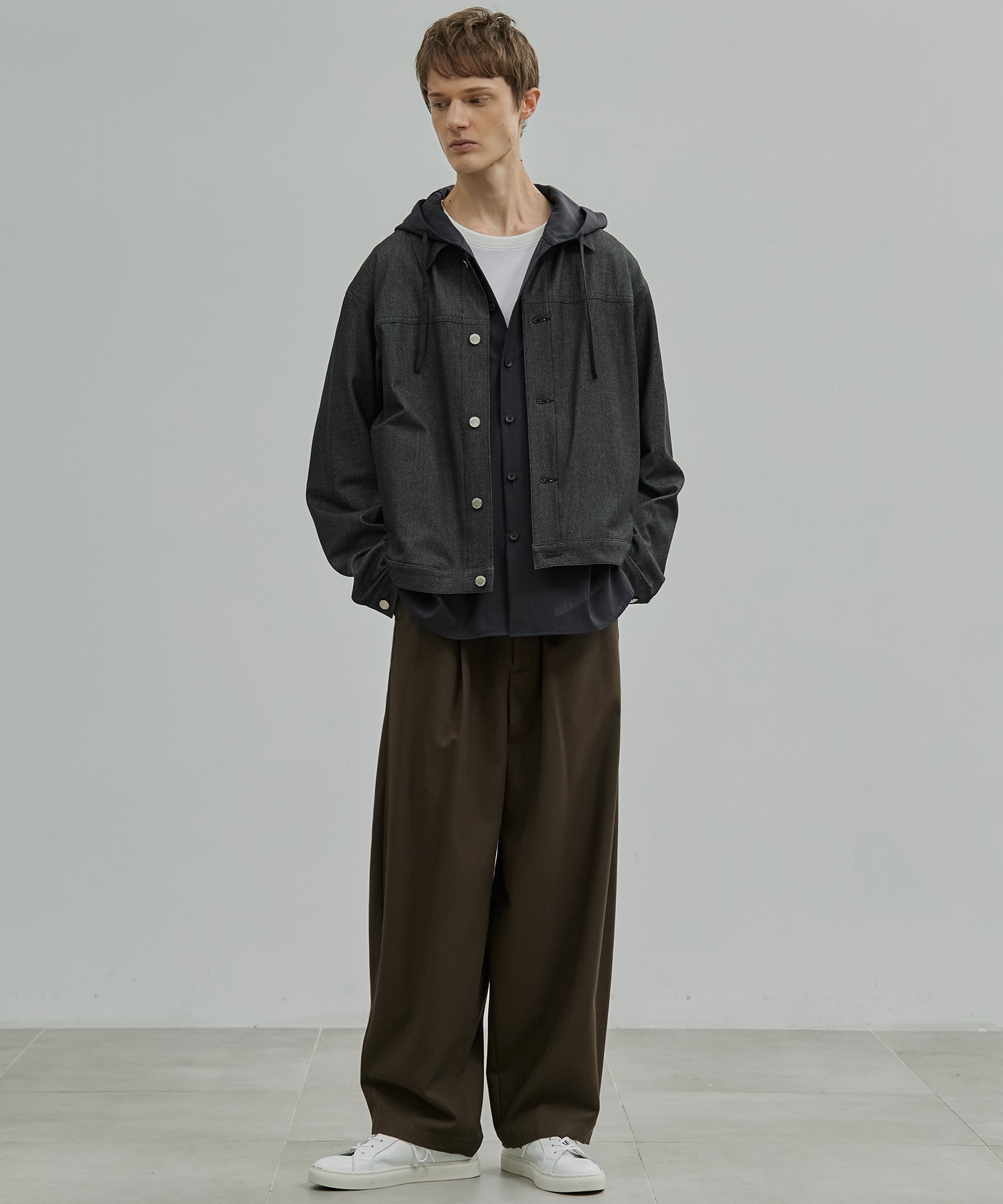 ハイツイスト バレルチノパンツ