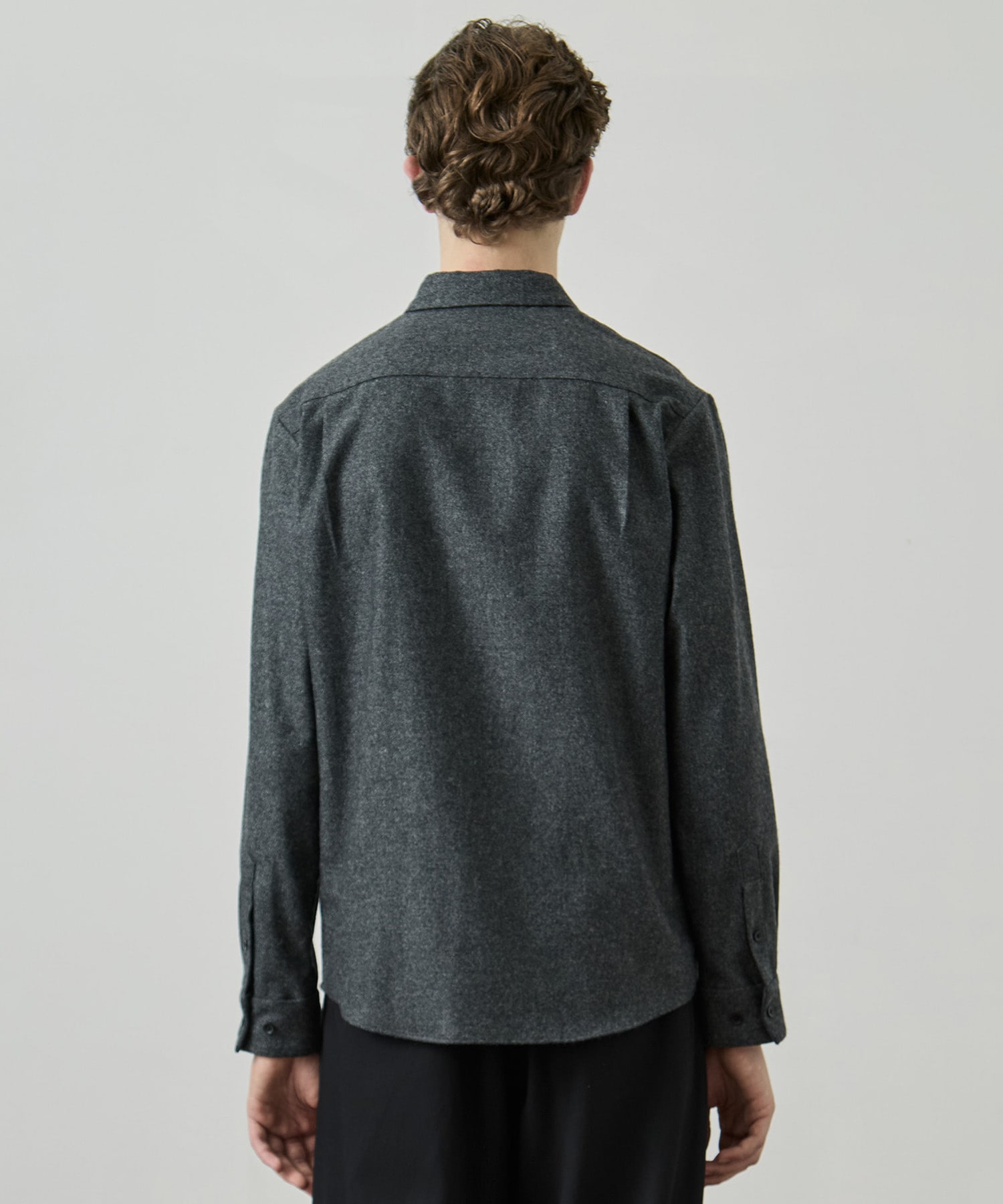 SOFT TWEED レギュラーカラーシャツ