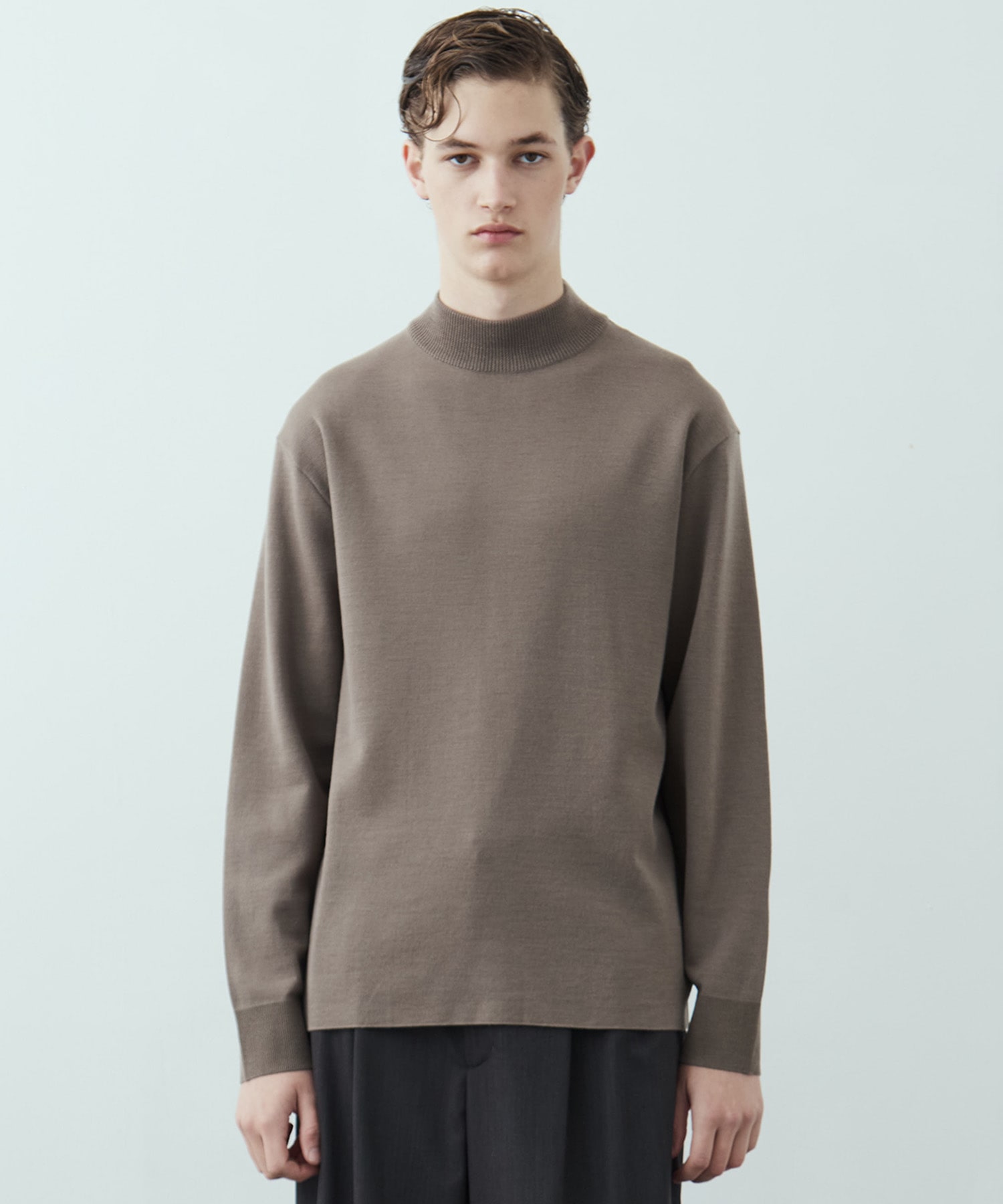 18Gウールミラノリブモックネックニット