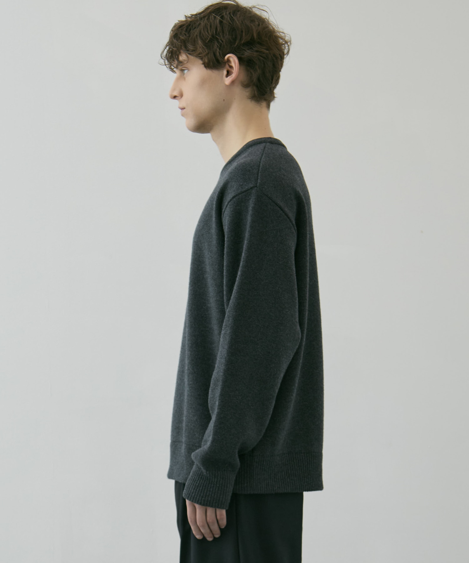 〈WEB限定｜先行予約〉CASHMERE クルーネックニット