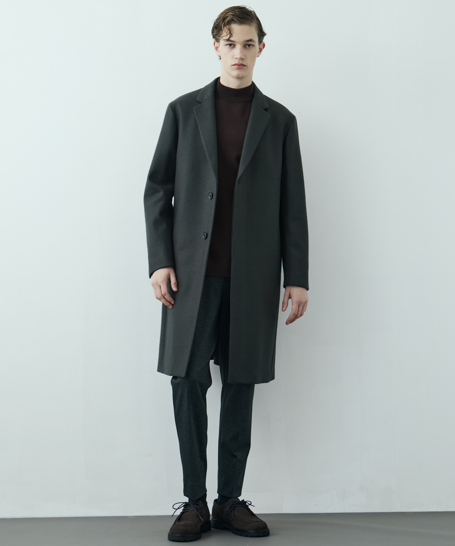 〈WEB限定〉SILVER WOOL MOCK NECK KNIT