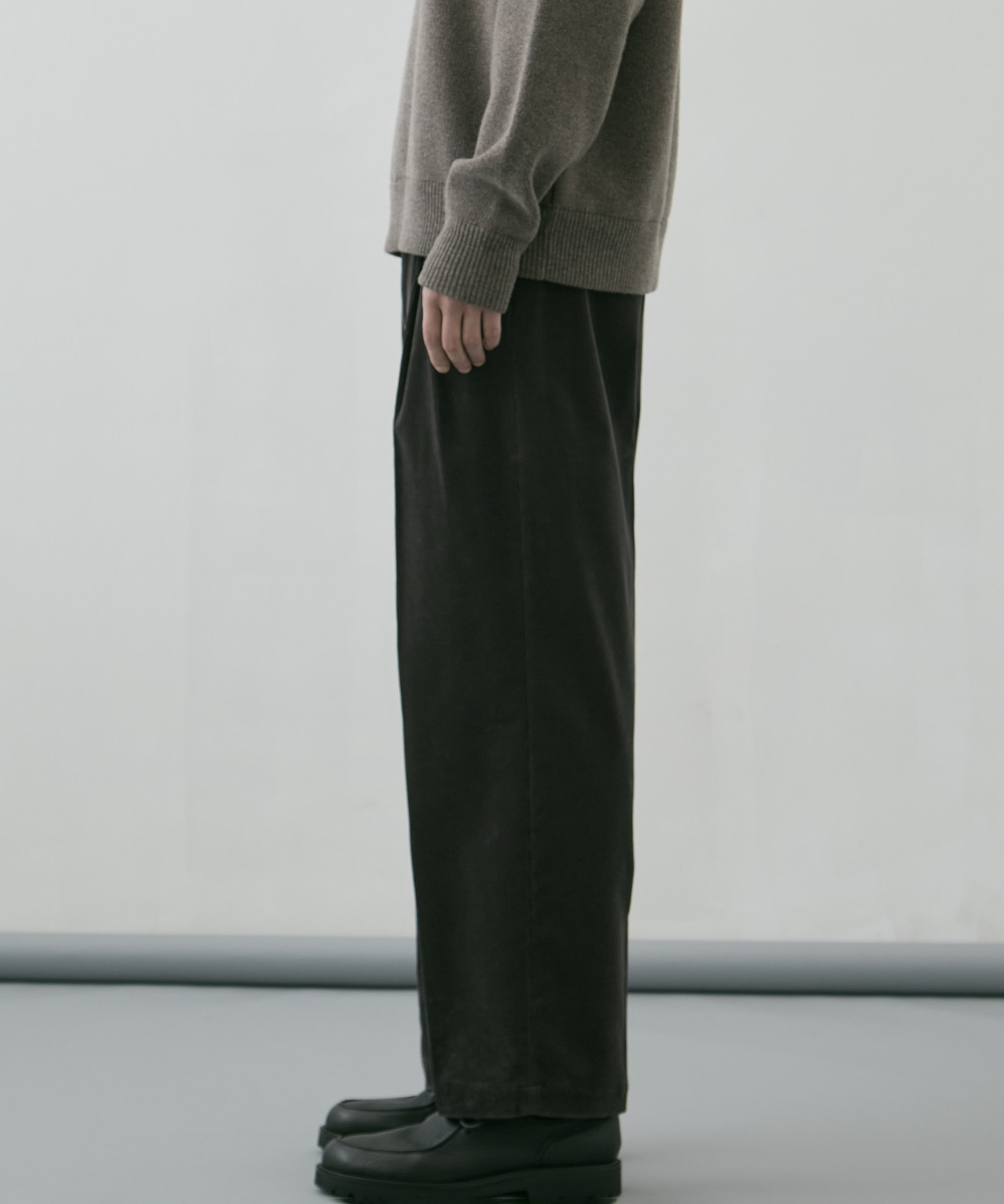 9W CORDUROY 2タックワイドイージーパンツ