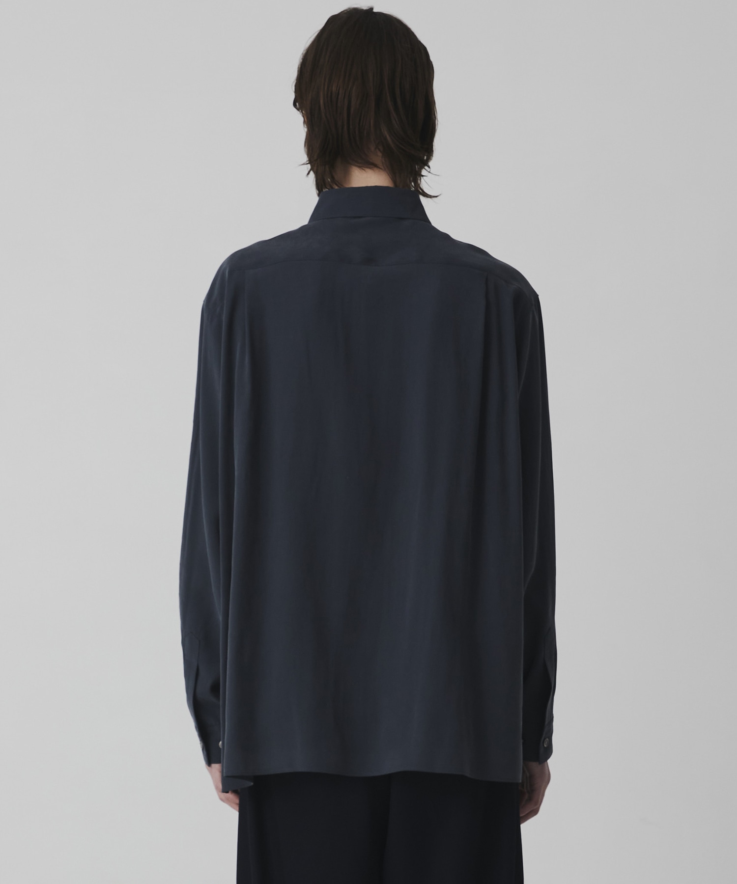 〈2026SS｜WEB限定〉フィブリルレーヨン リラックスシャツ