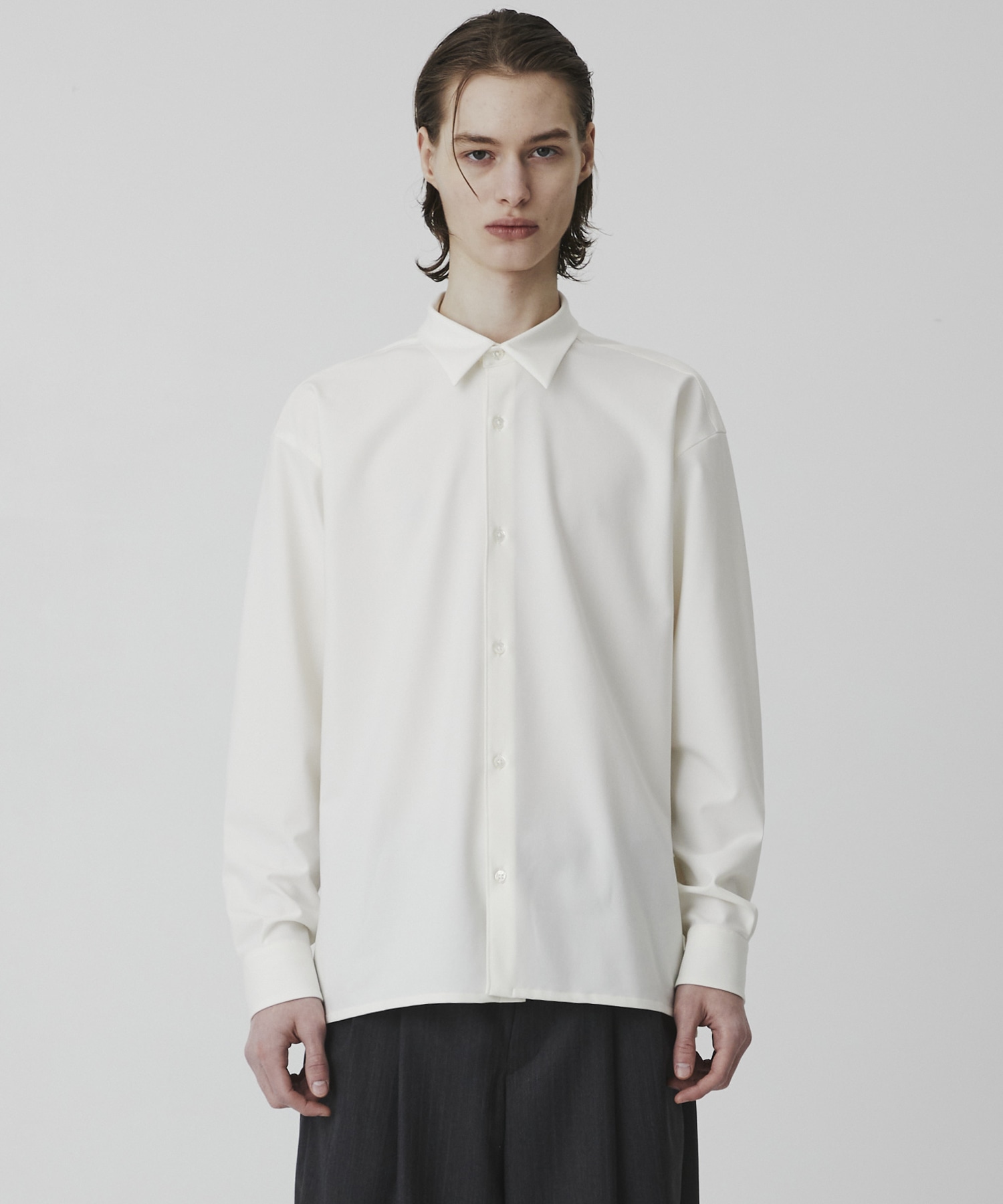 アウトラストロングスリーブシャツ