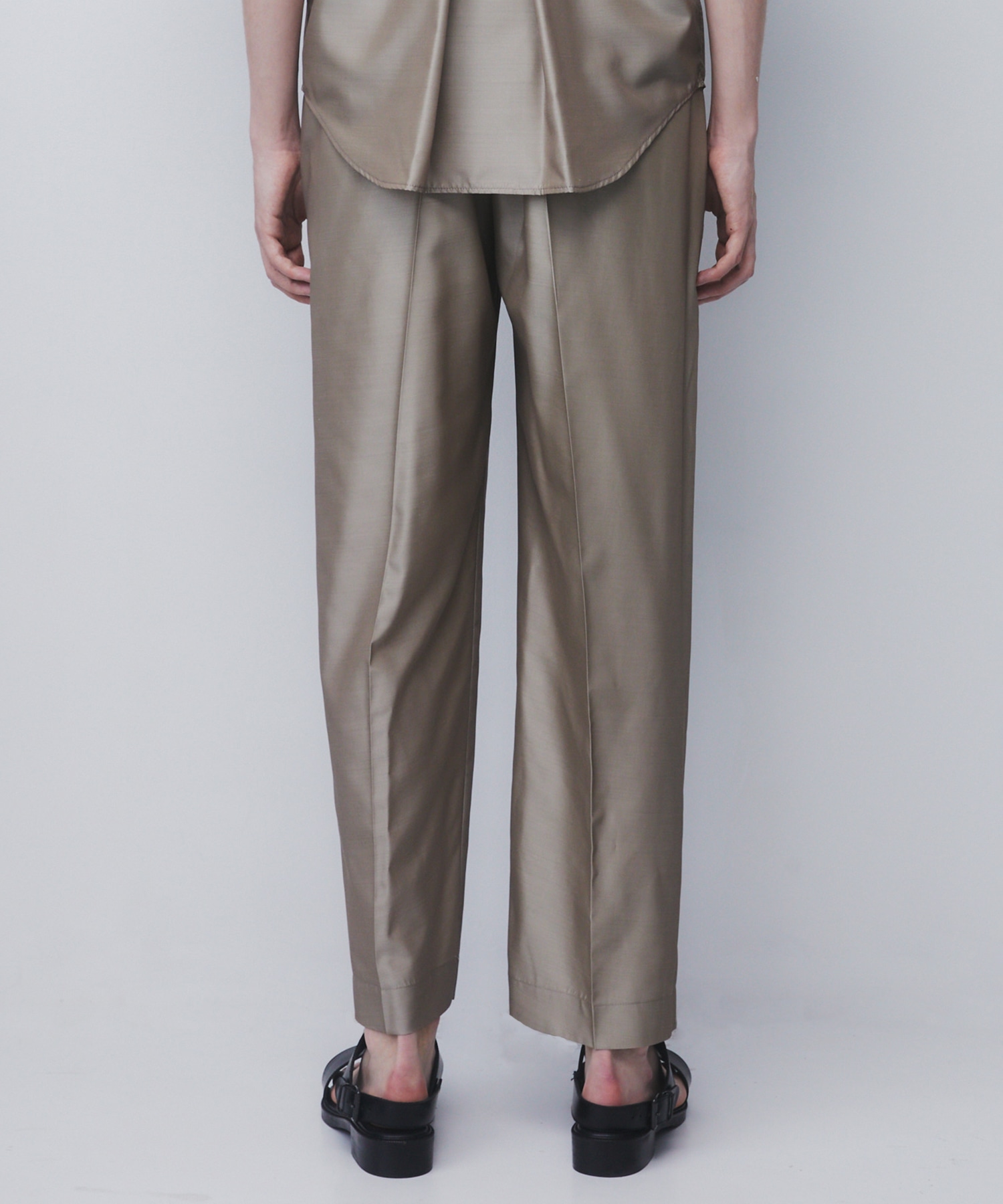 DRY SILK TAFFETA SEAMLESS PANTS