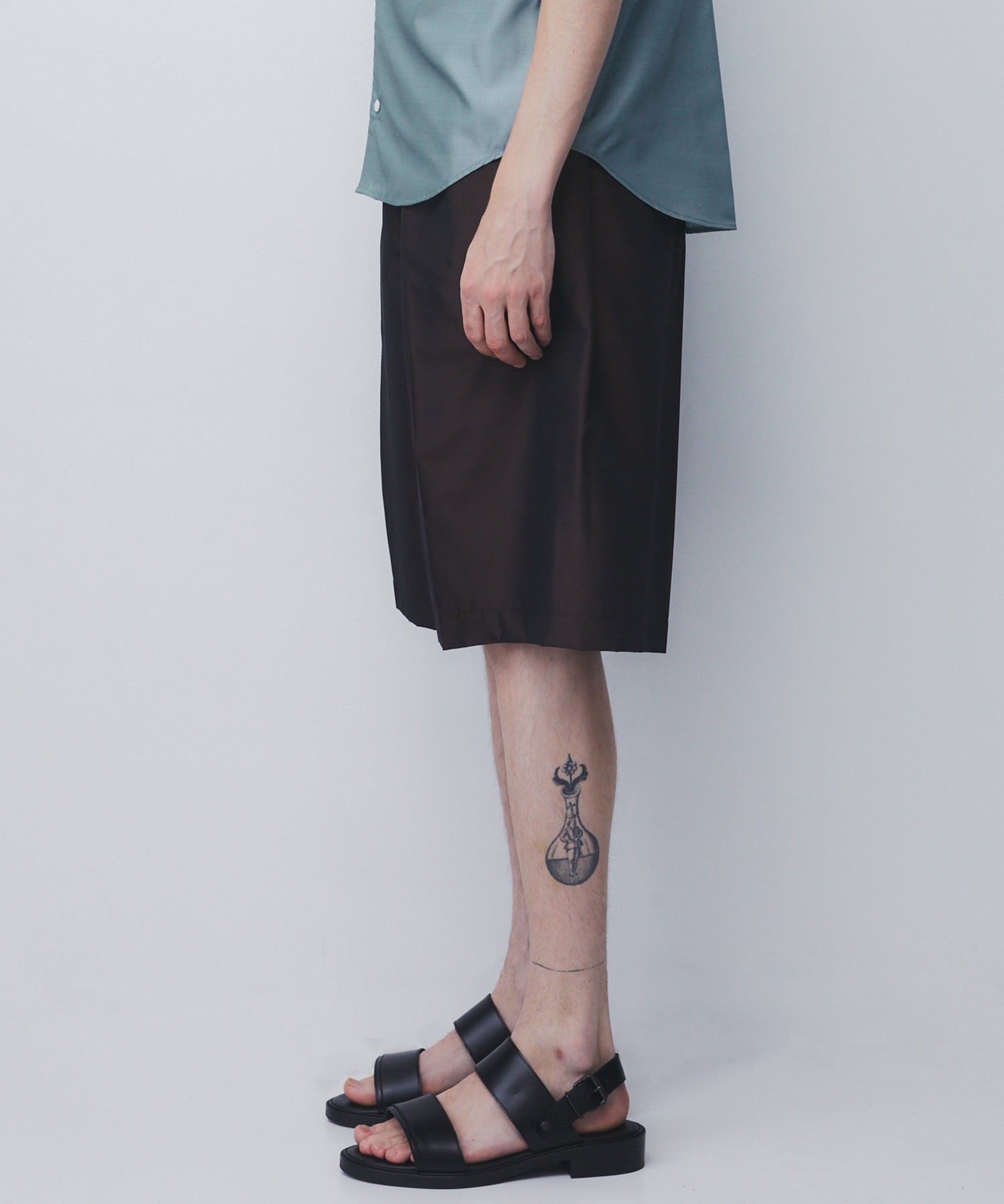 DRY SILK TAFFETA SEAMLESS SHORTS