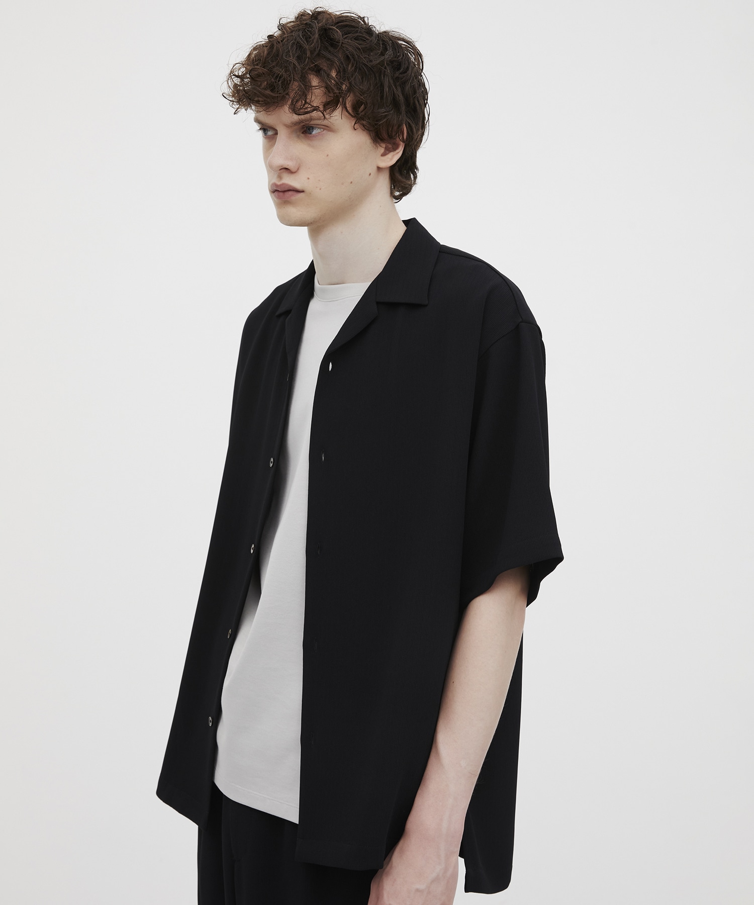 COLD DRY PLEATS オープンカラーシャツ