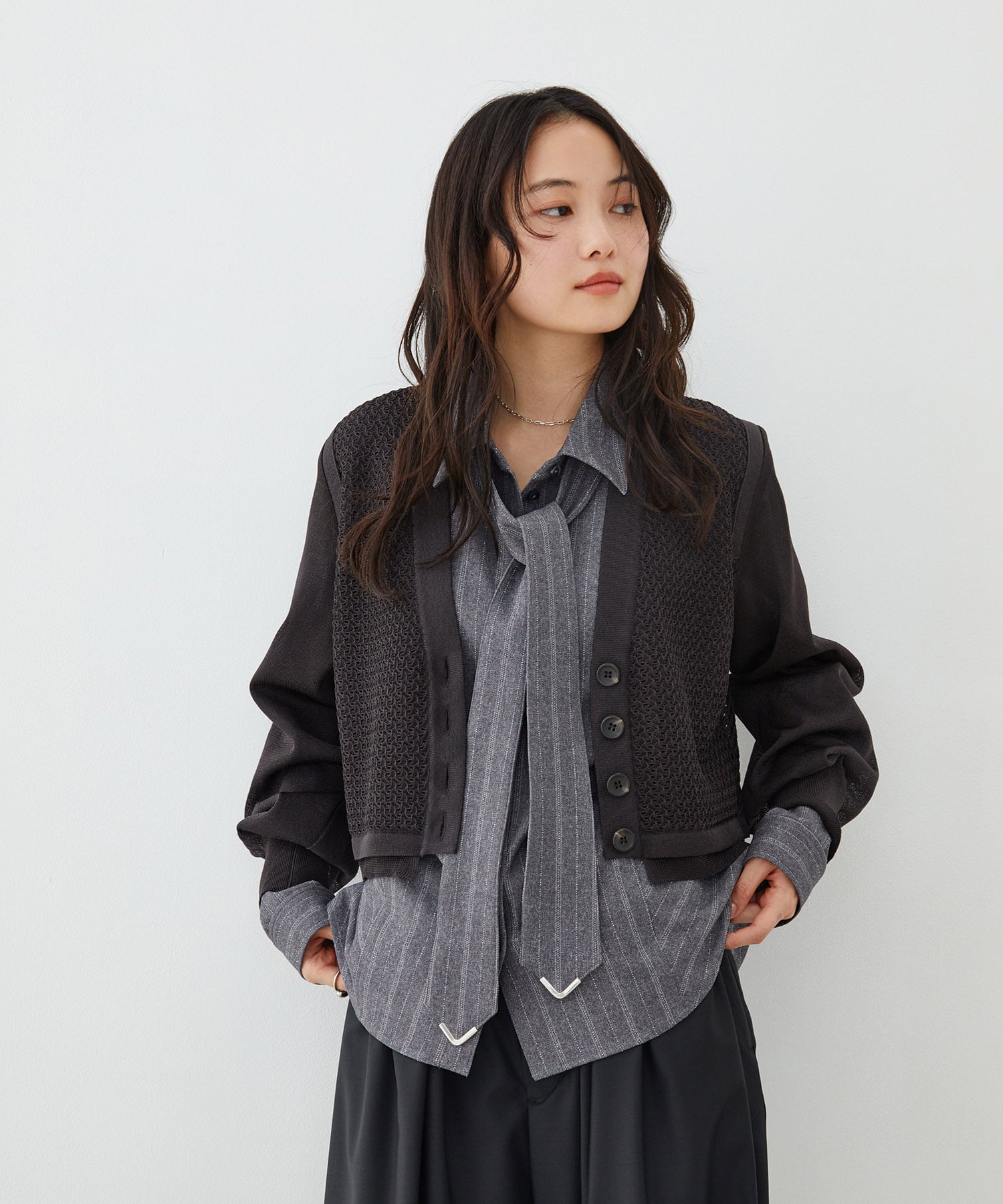 コーナーチップボウタイシャツ