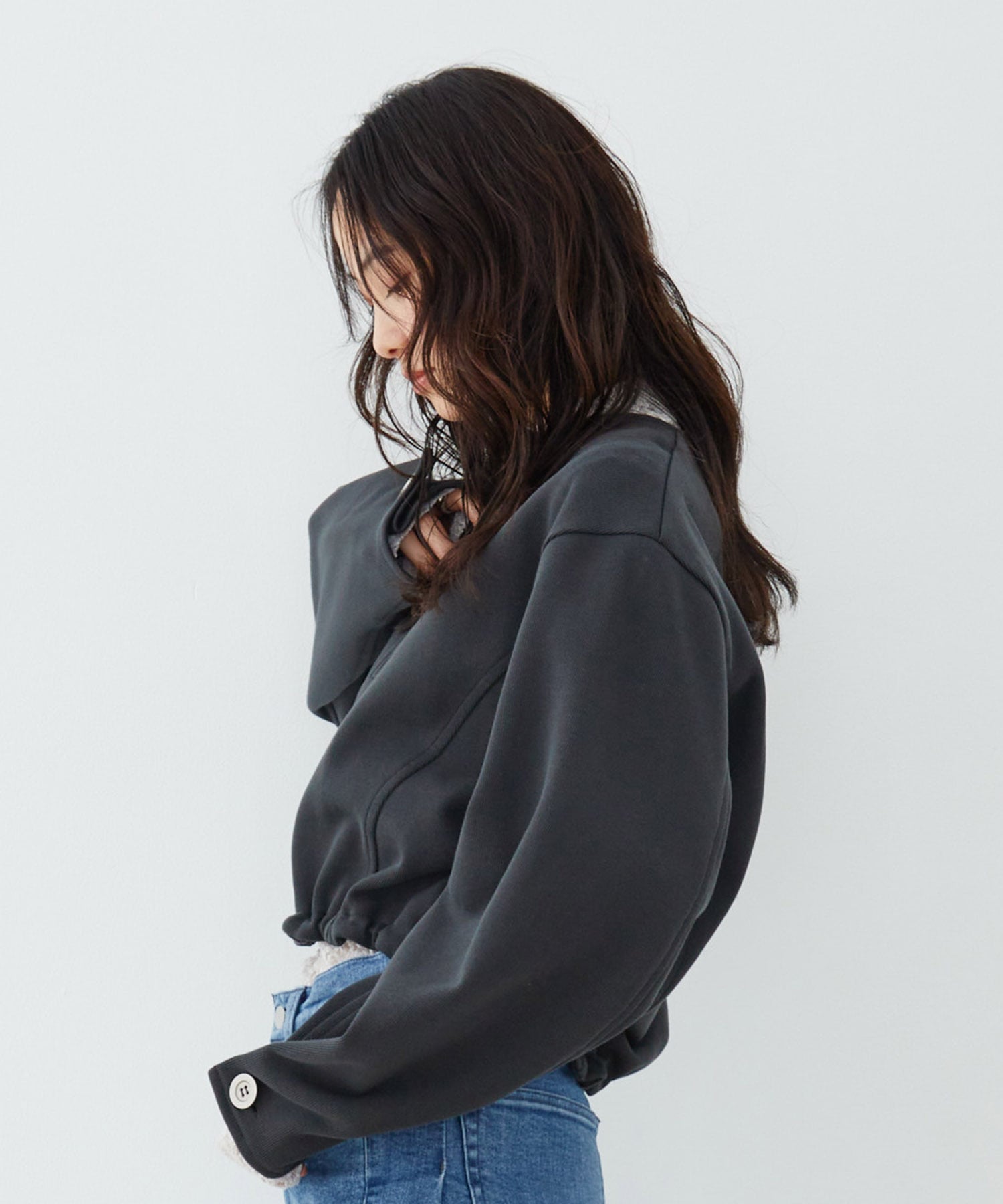 タックフォルムスリーブカットプルオーバー