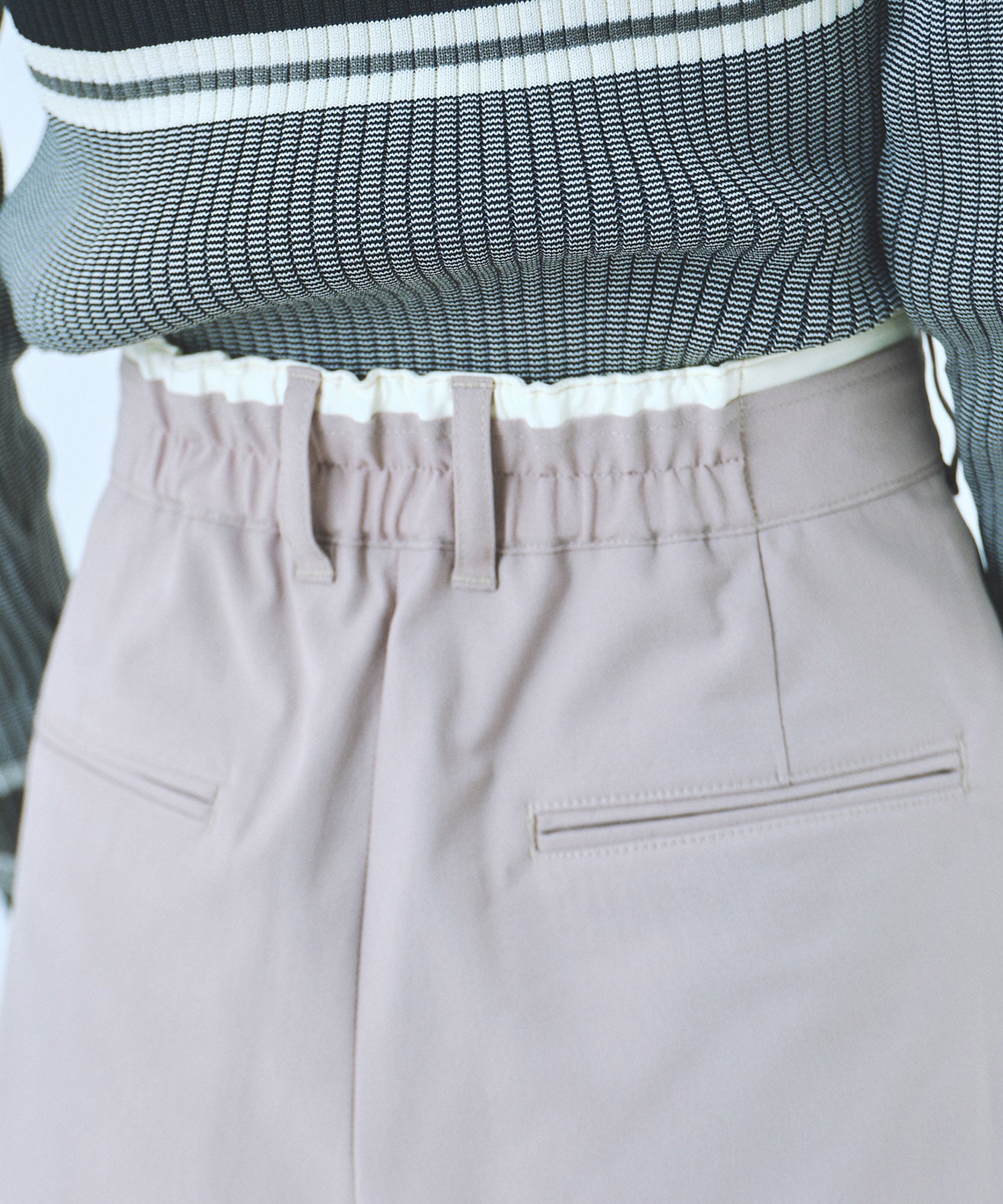 ダブルウエストコクーンパンツ