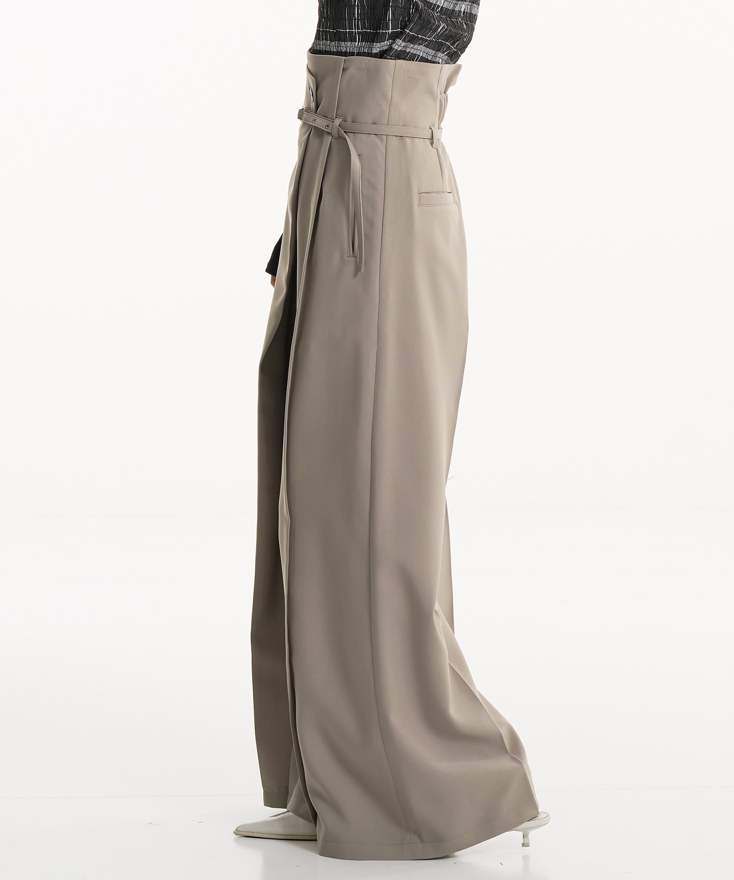 HAKAMAベルトワイドパンツ