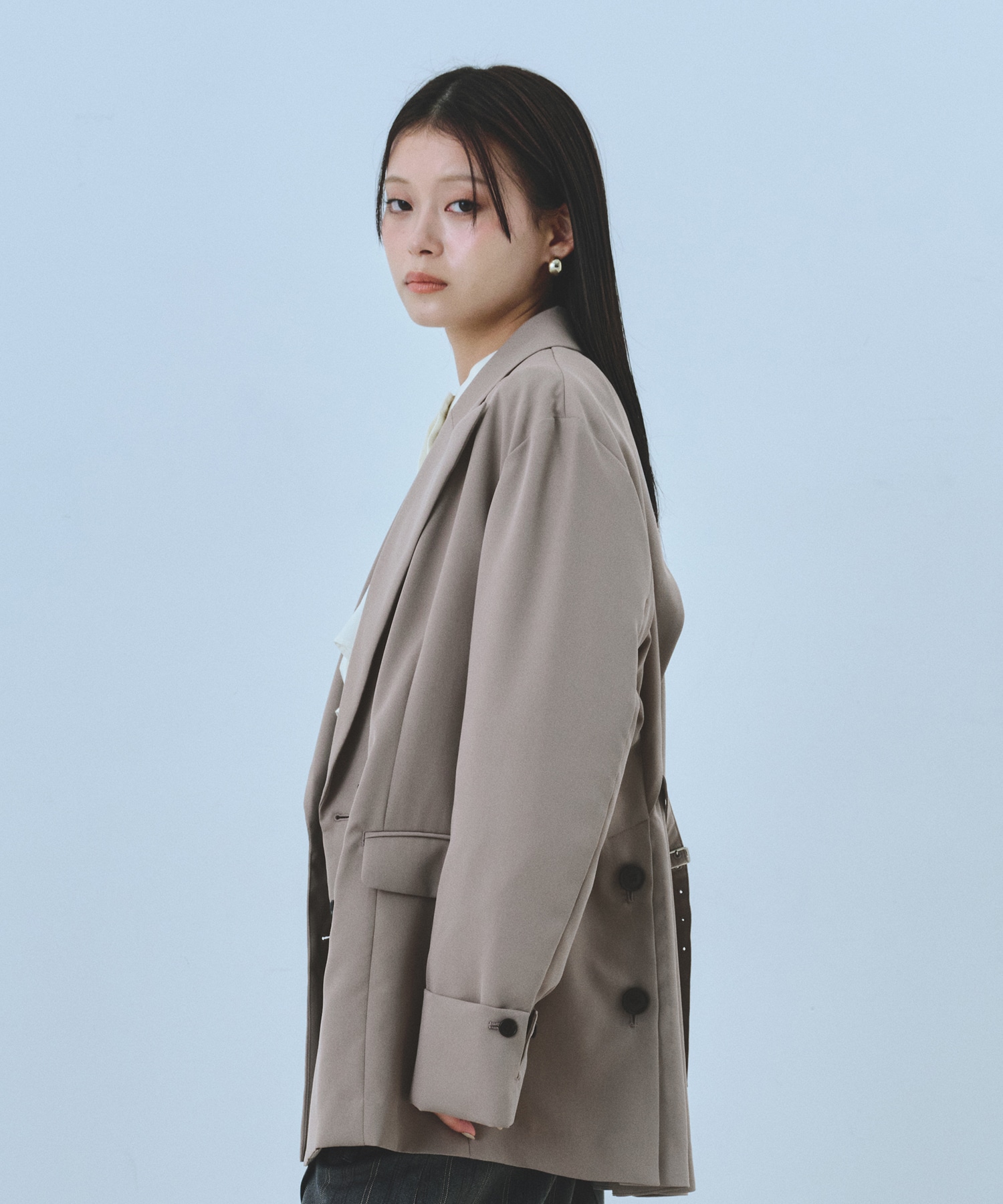 バックベルトレイヤードジャケット