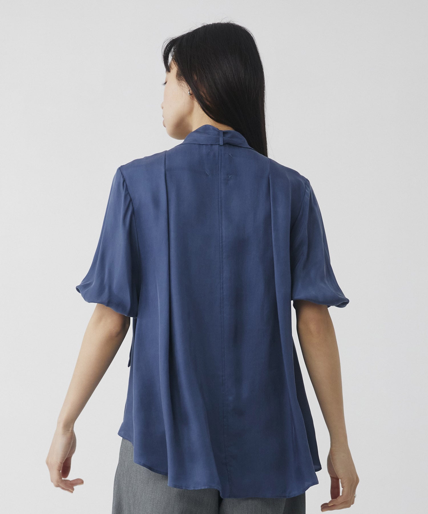 キュプラタックハーフスリーブブラウス