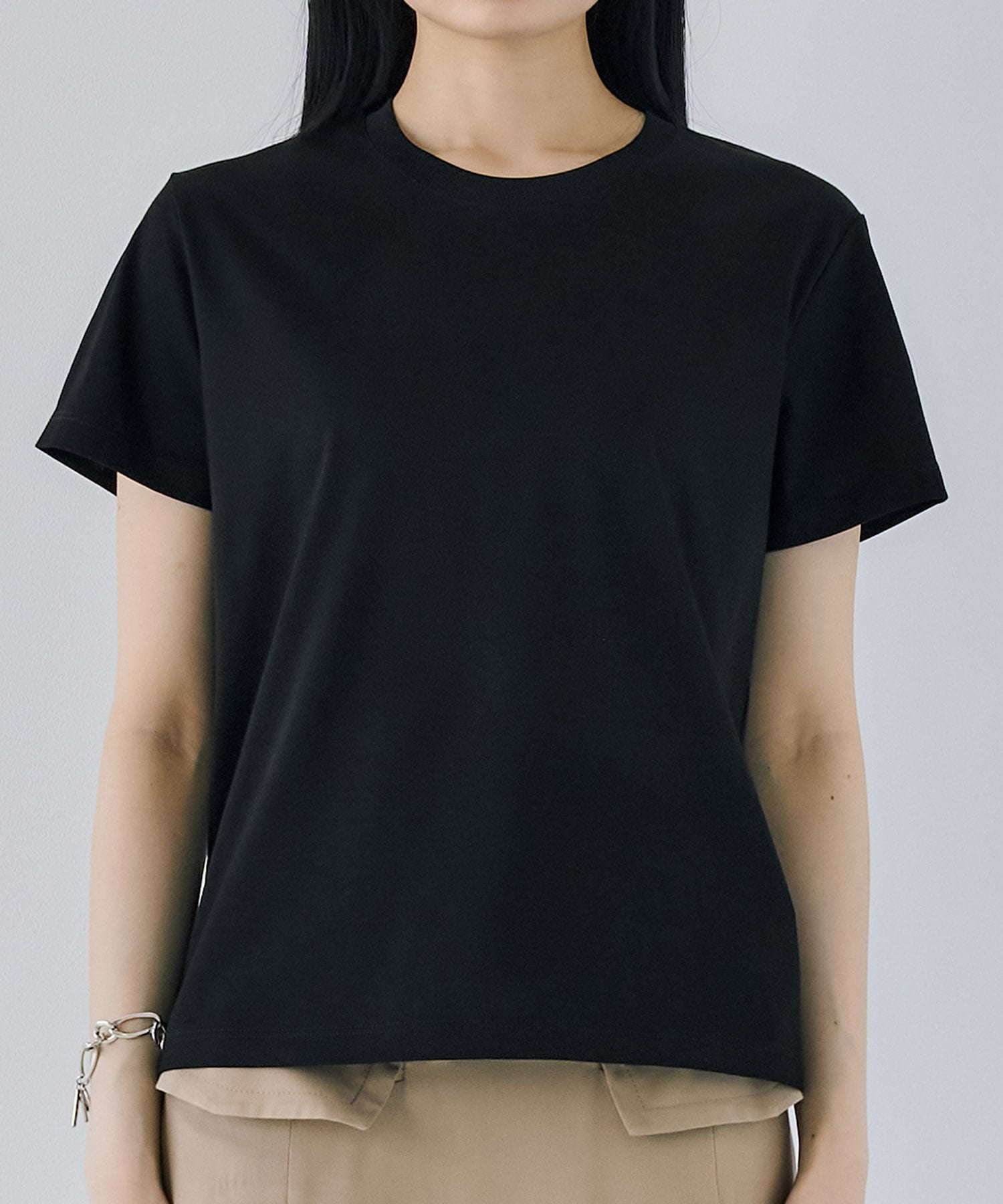 スリーククルーTEE