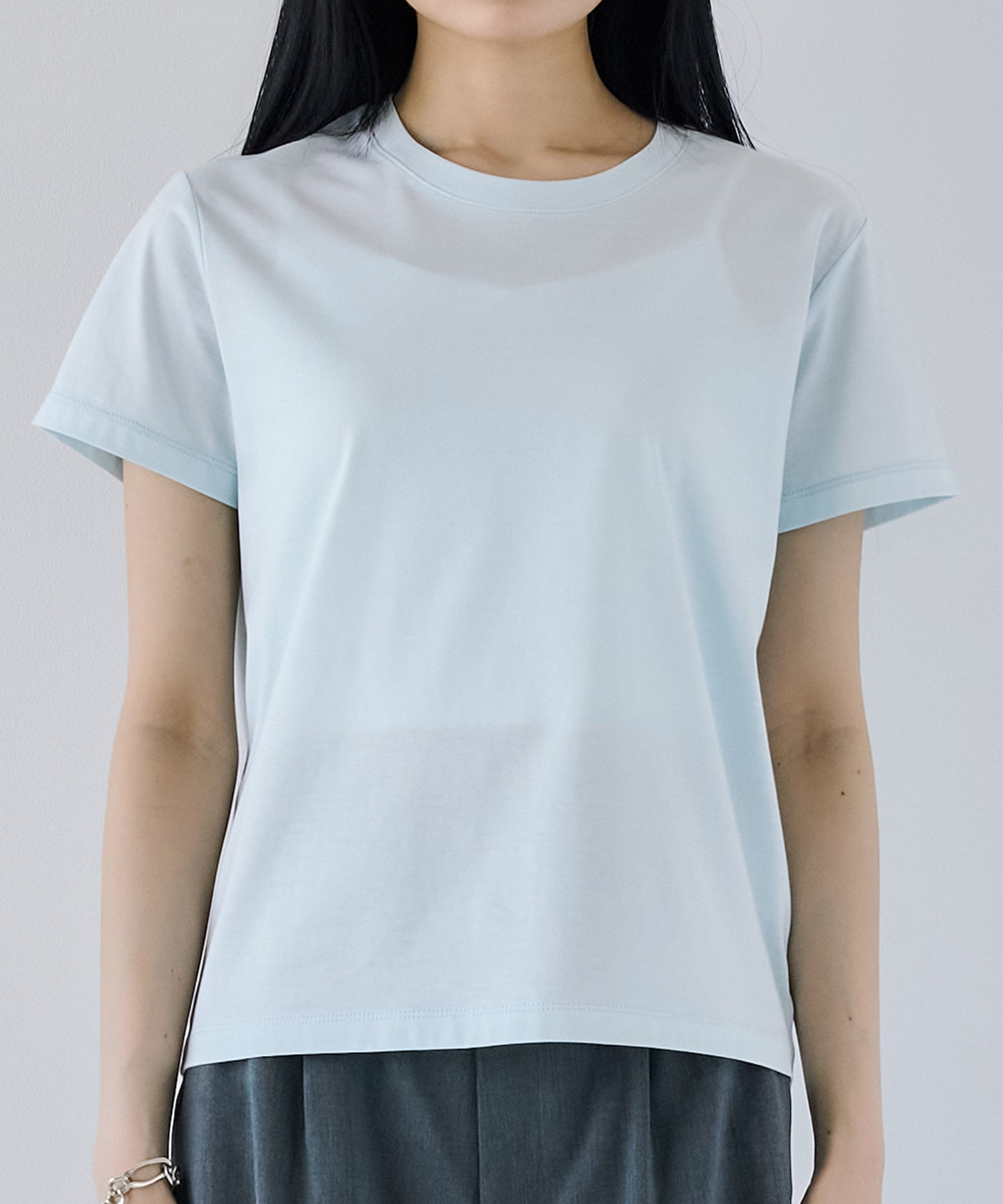 スリーククルーTEE