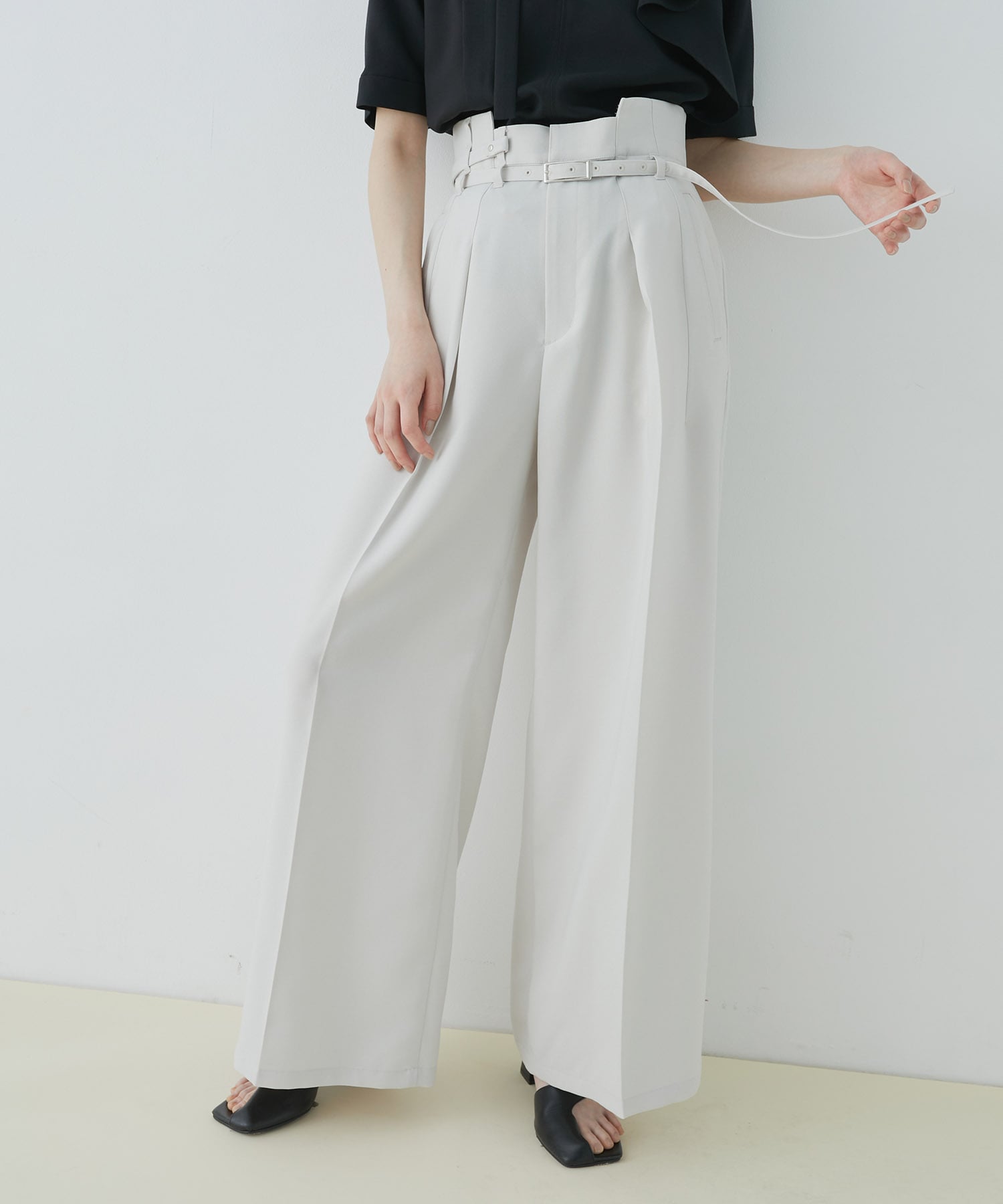 ACETATEベルトワイドパンツ