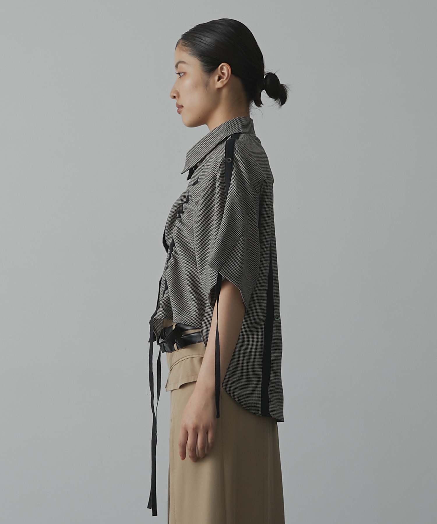 Adjustable Length Mesh Shirt