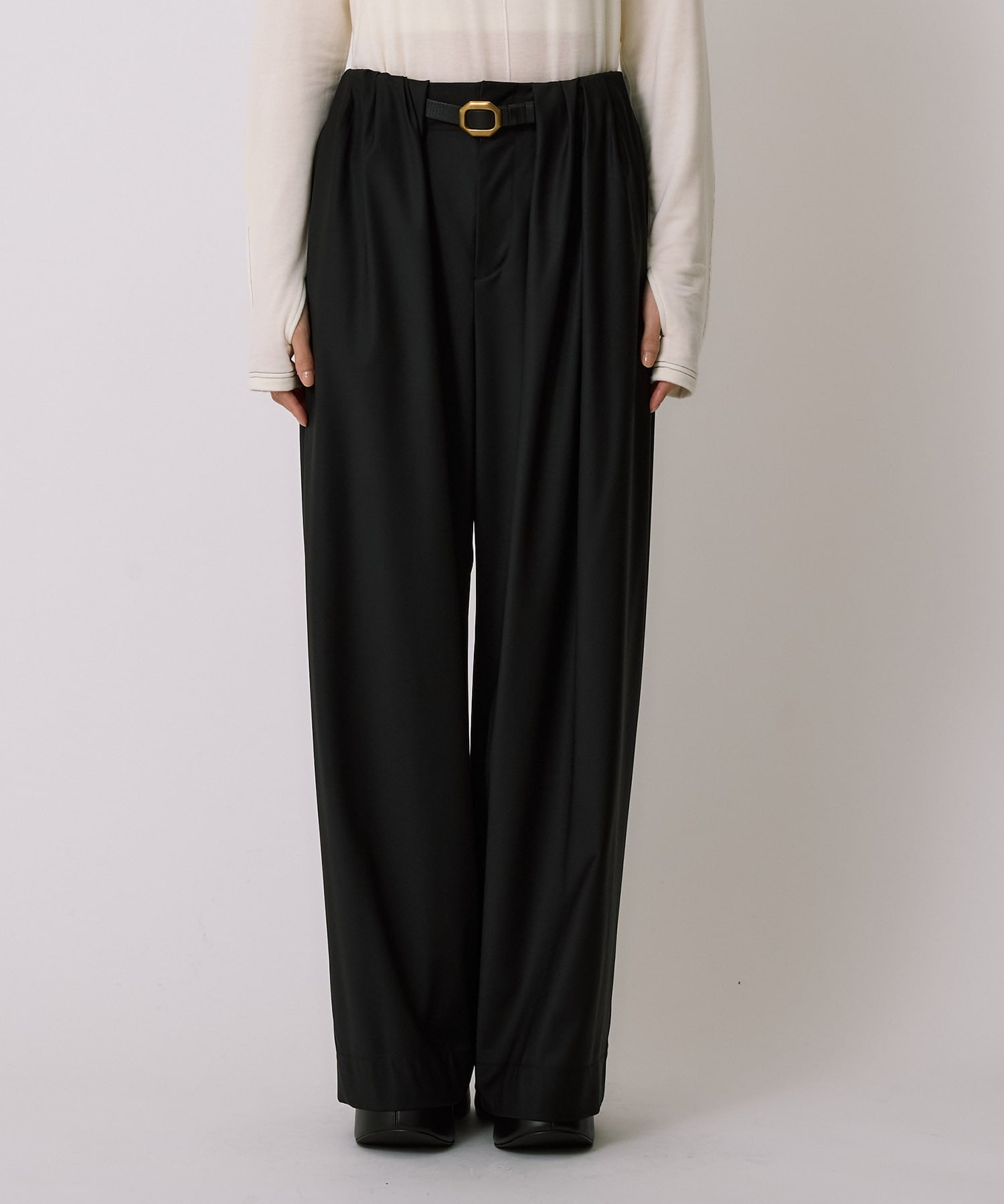 〈新色〉Super120s Wool Relax Trousers