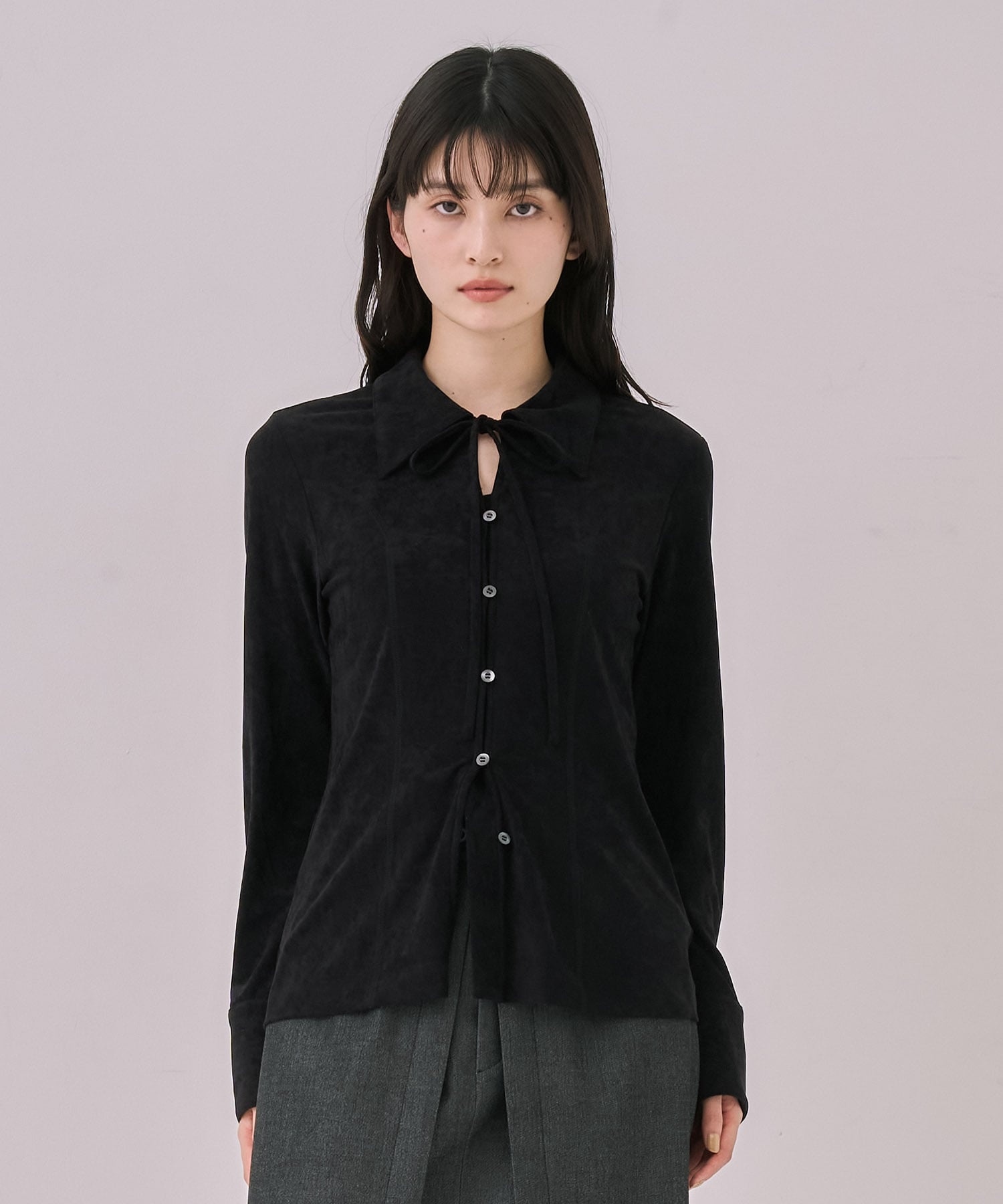 スリットネックベロアシャツ