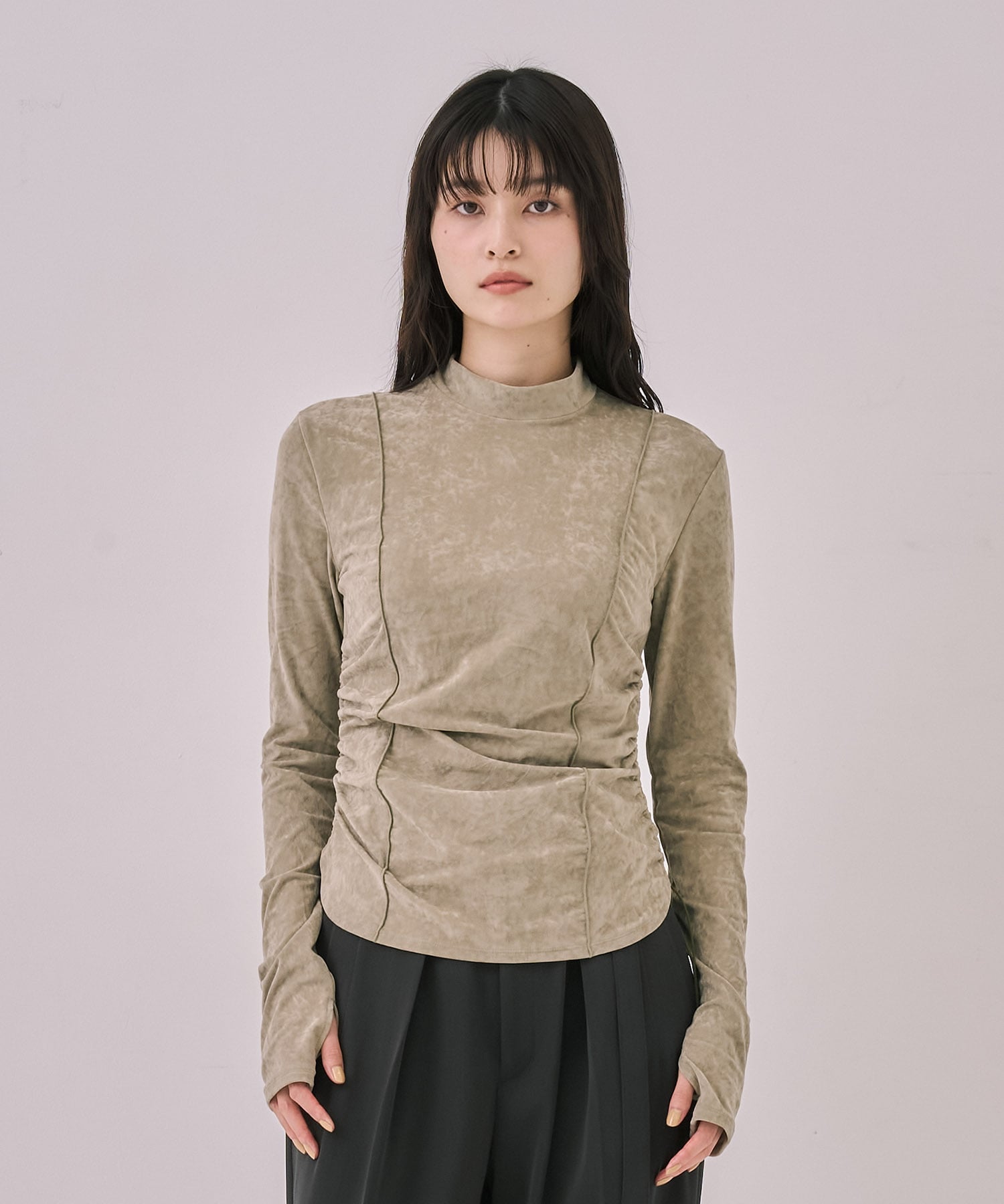 トリアセテートベロアプルオーバー