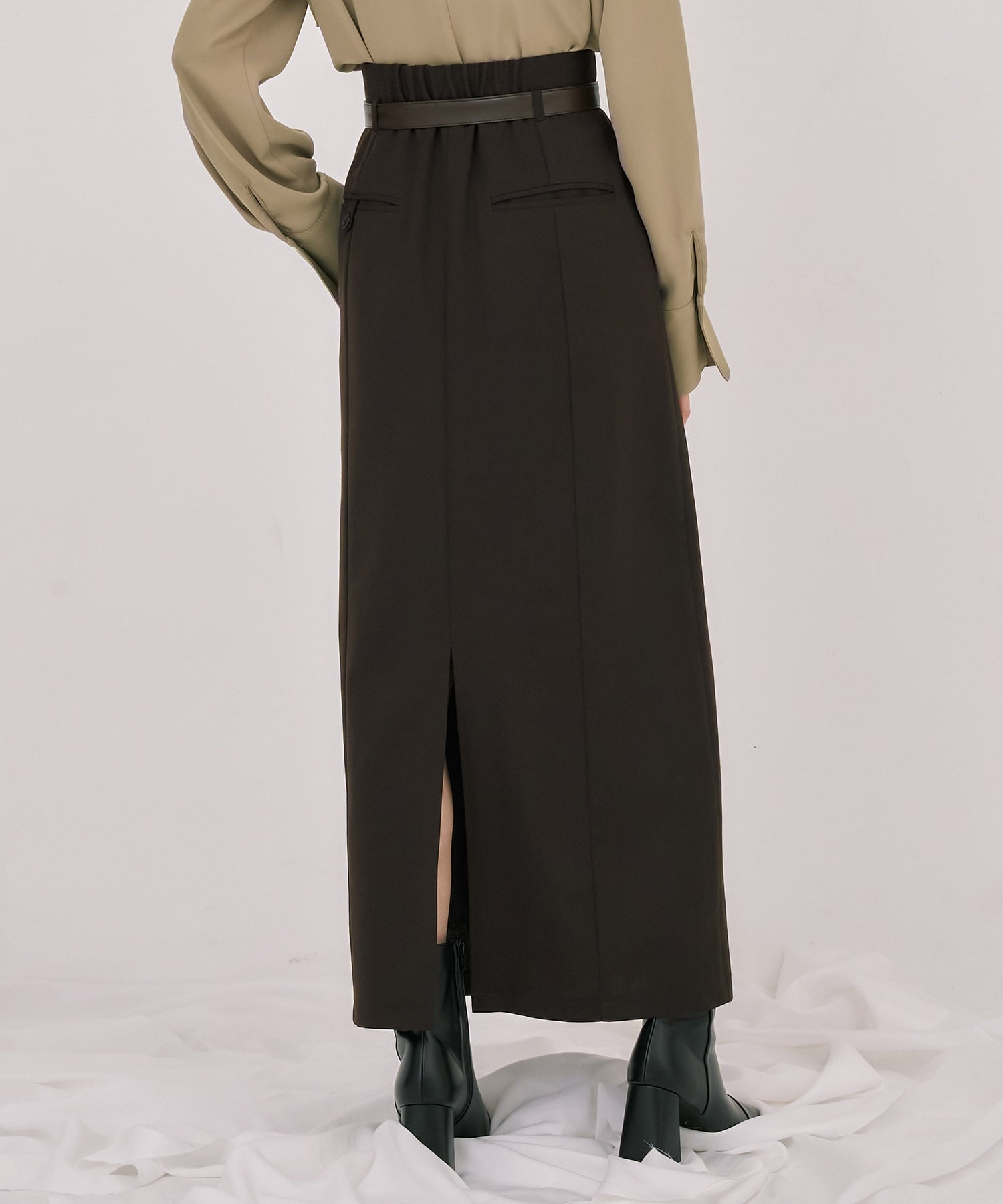 タックドレープアイラインスカート