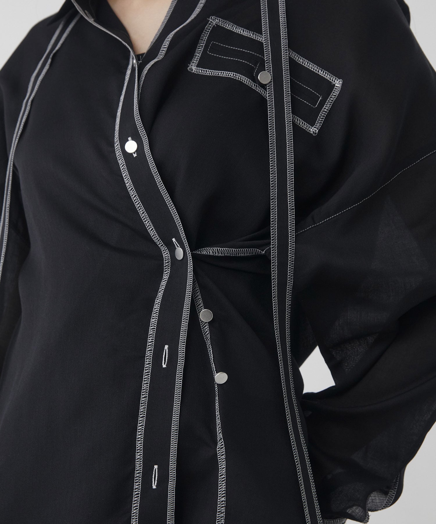 シアーデニムトリムシャツ