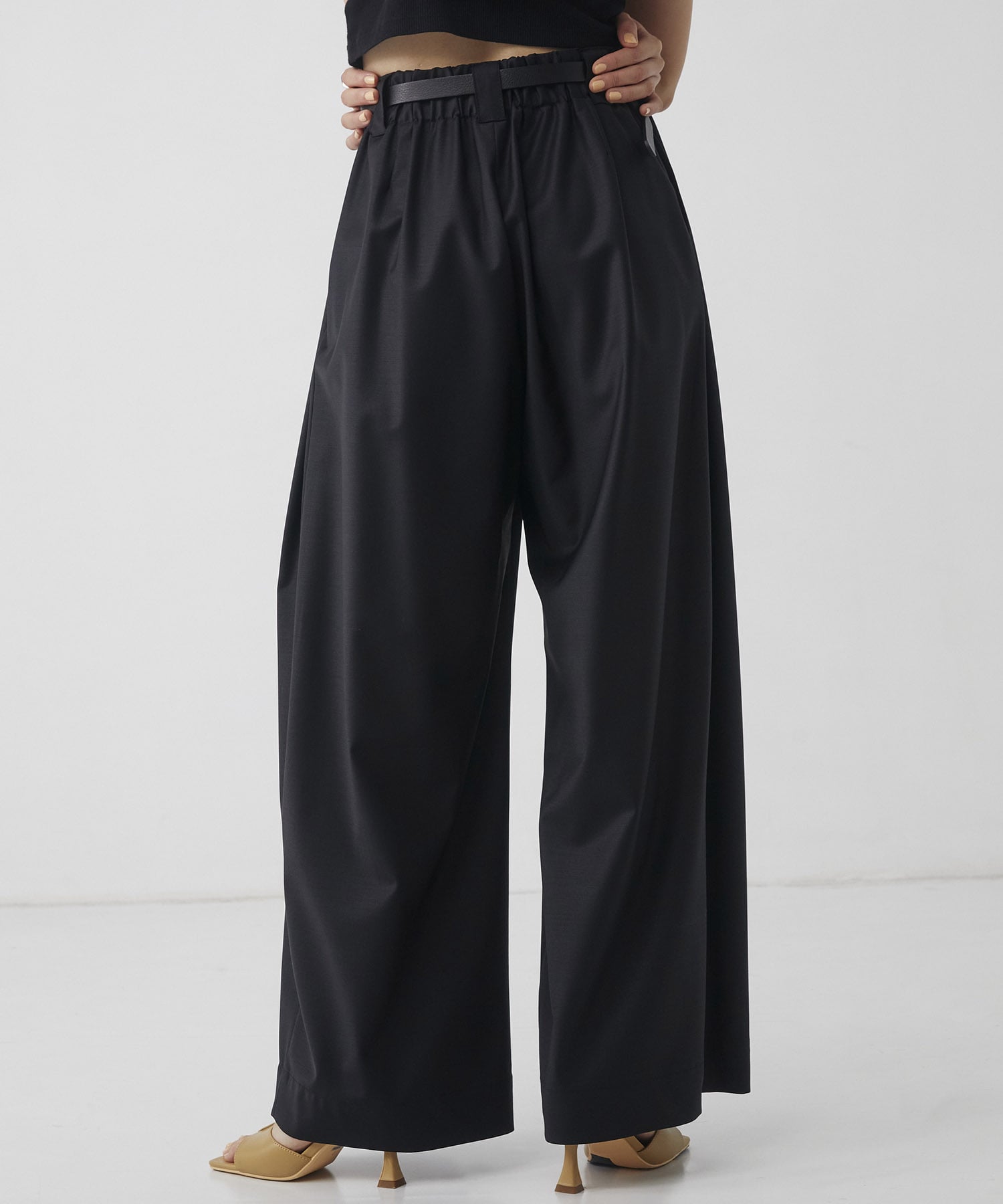 〈再入荷〉Super120s Wool Relax Trousers