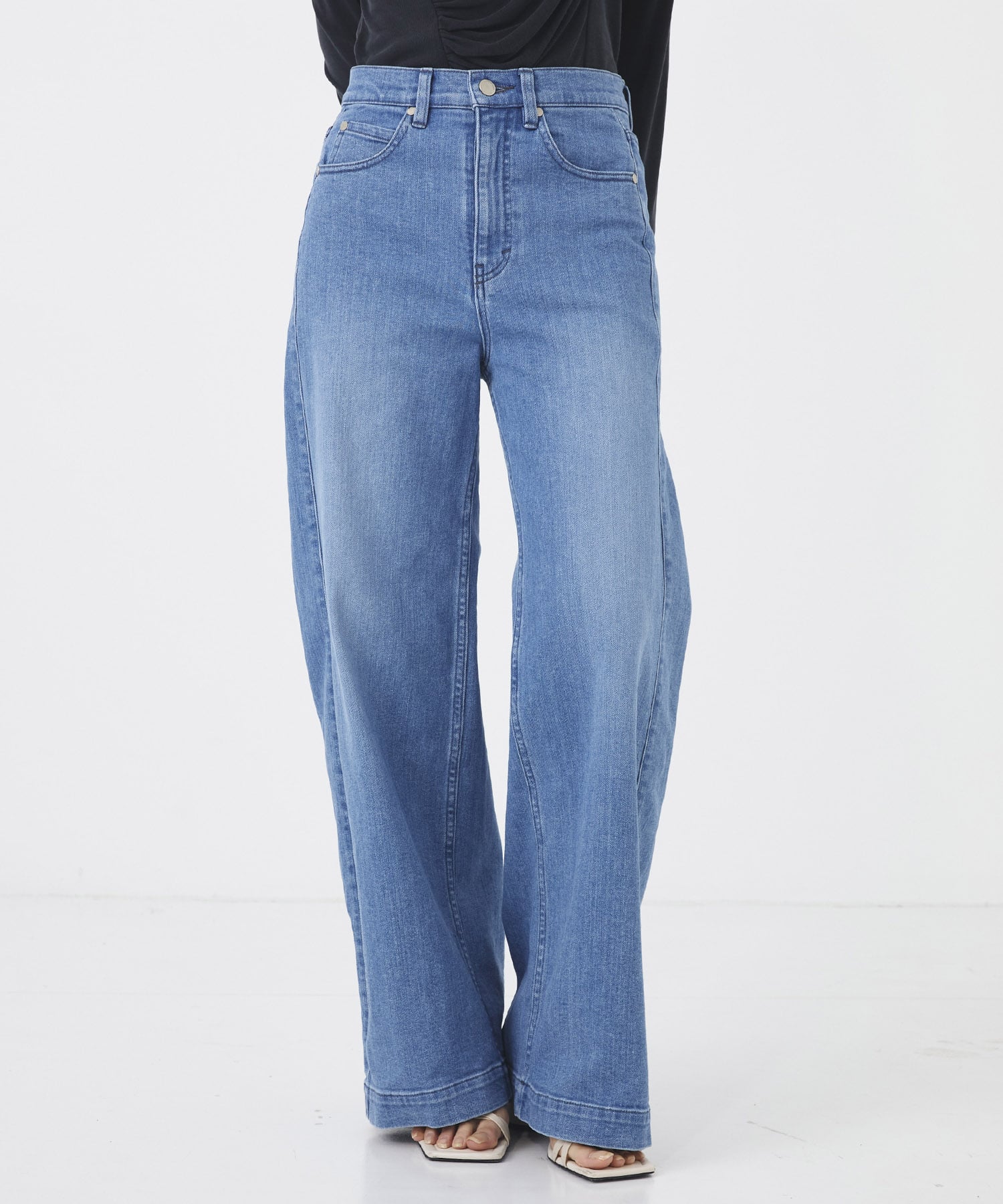 リバースタックデニム