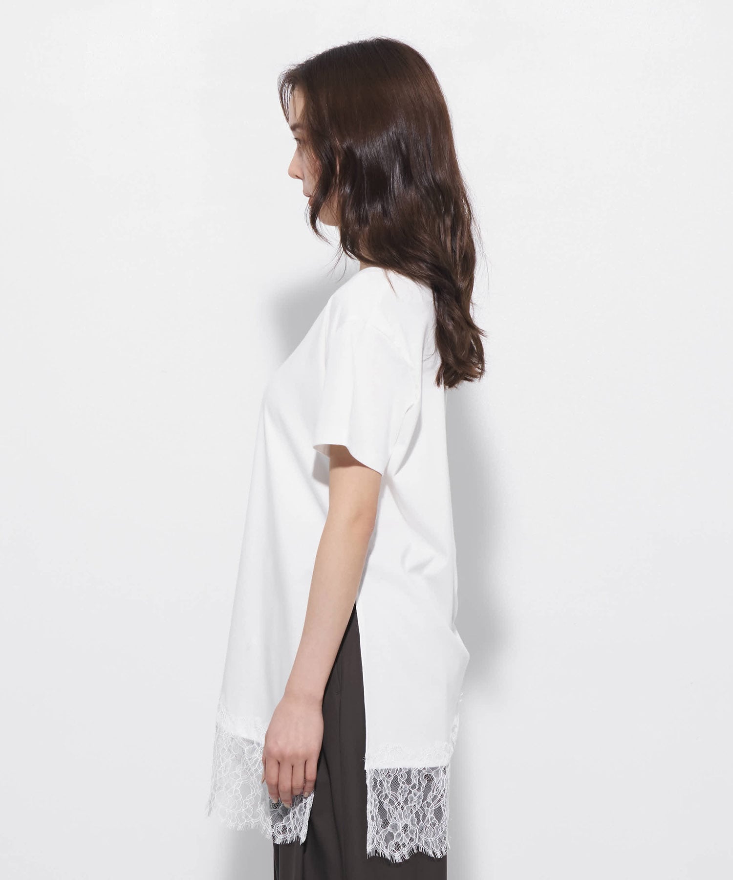 レースヘムレイヤードTEE