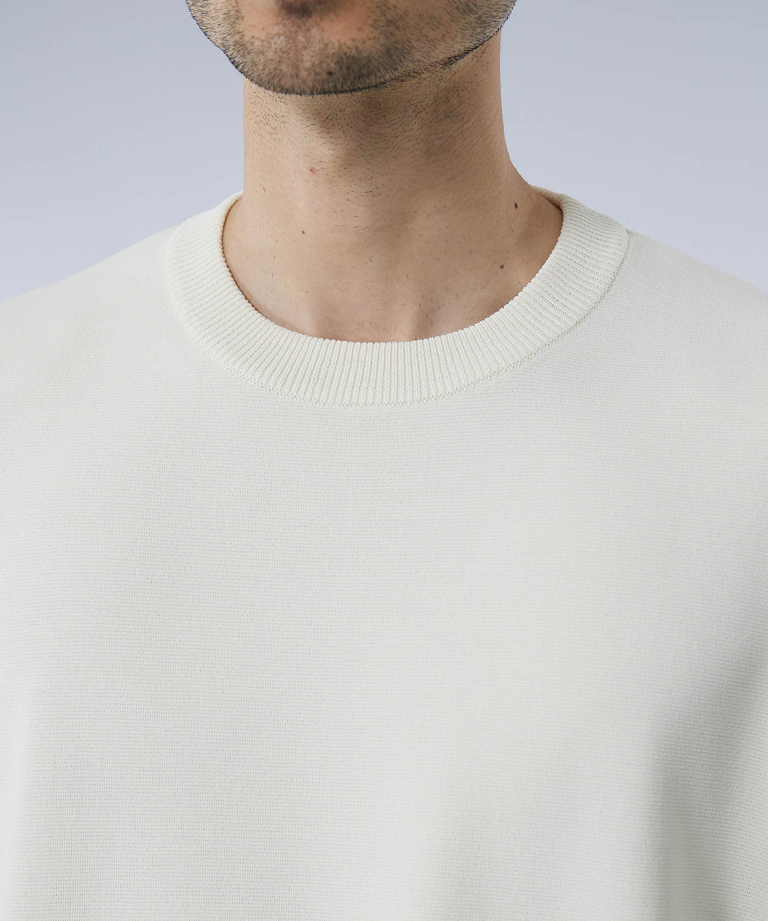 サーブルストレッチクルーネックTシャツ