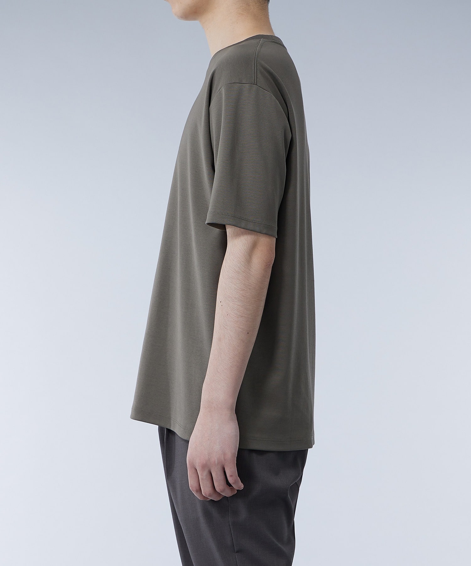 テクノラマTシャツ