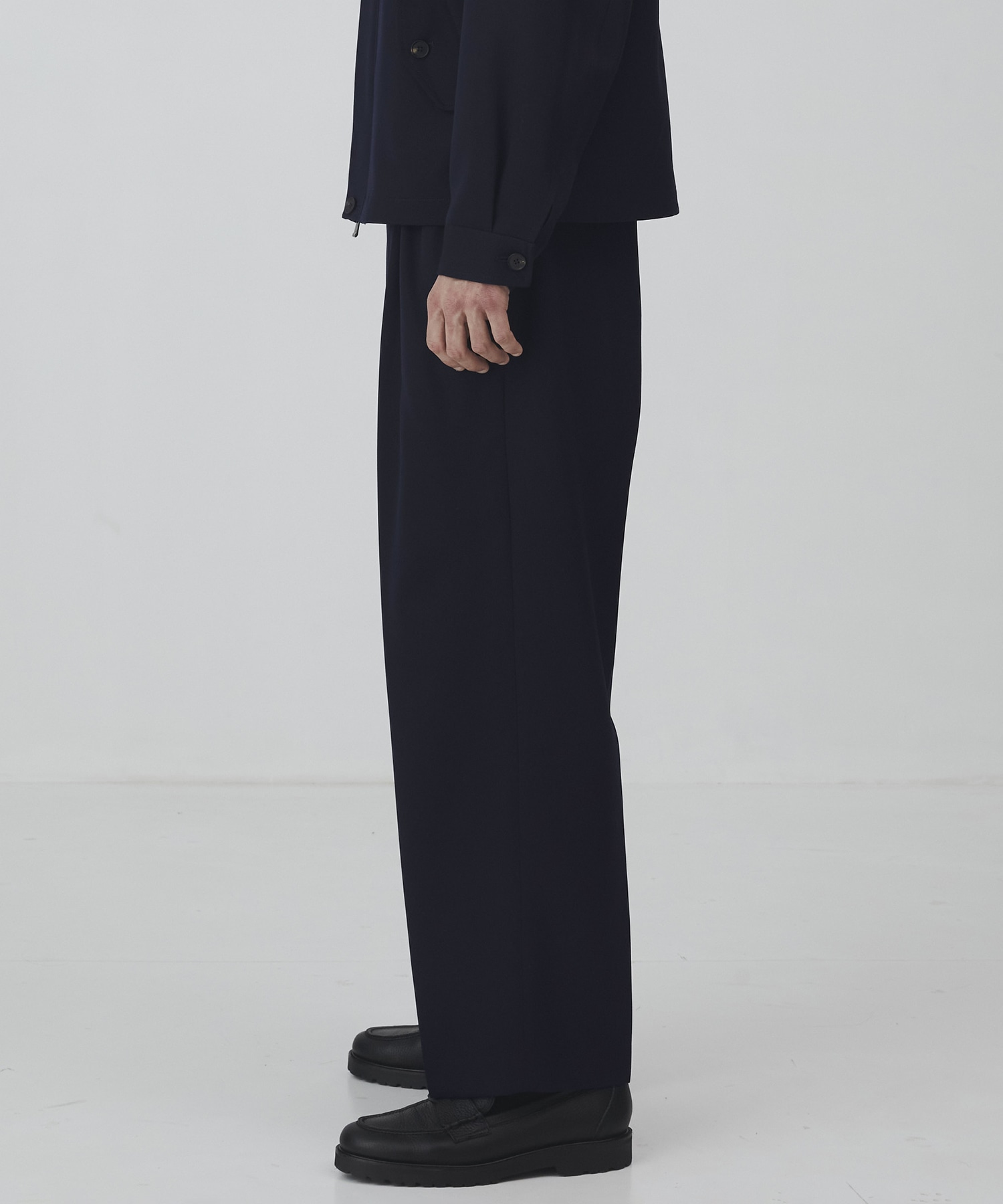 〈2026SS|数量限定〉MAX GABARDINE 3タックストレートパンツ