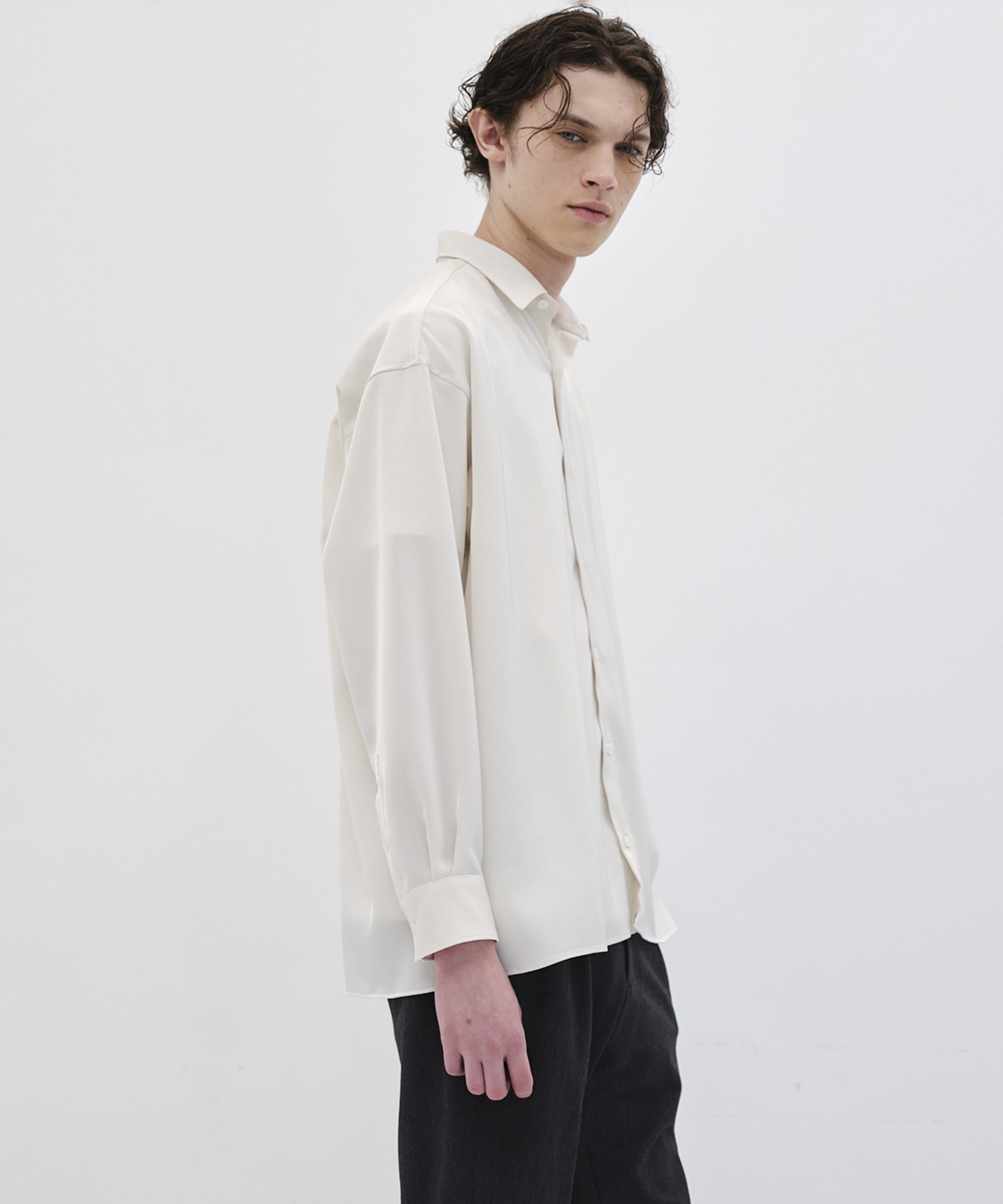 【再入荷】COLD DRY ロングスリーブシャツ