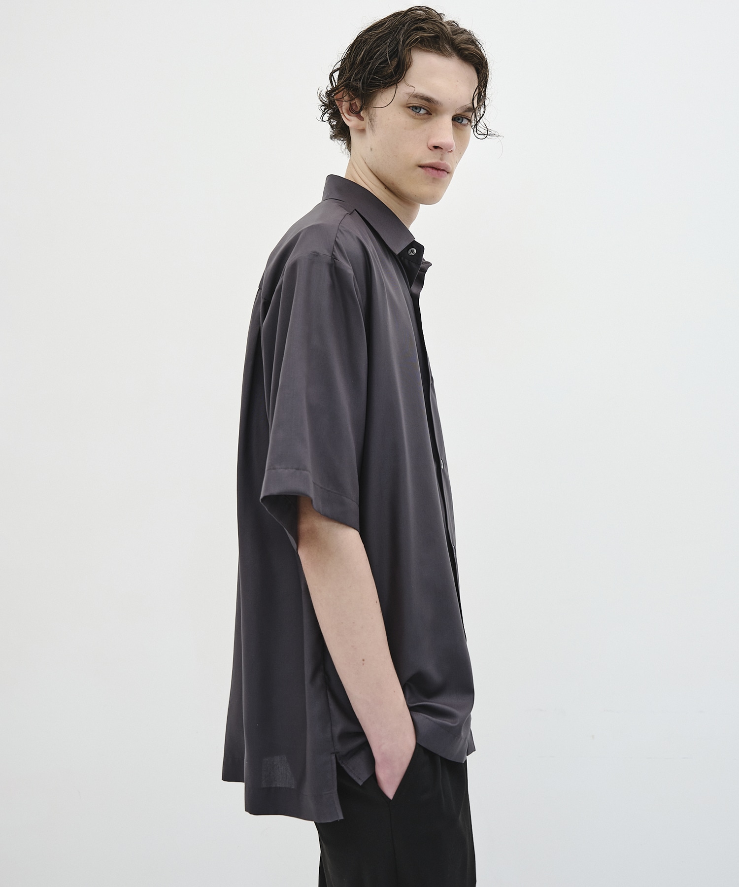 【一部店舗限定】DRY RAYON  ショートスリーブシャツ