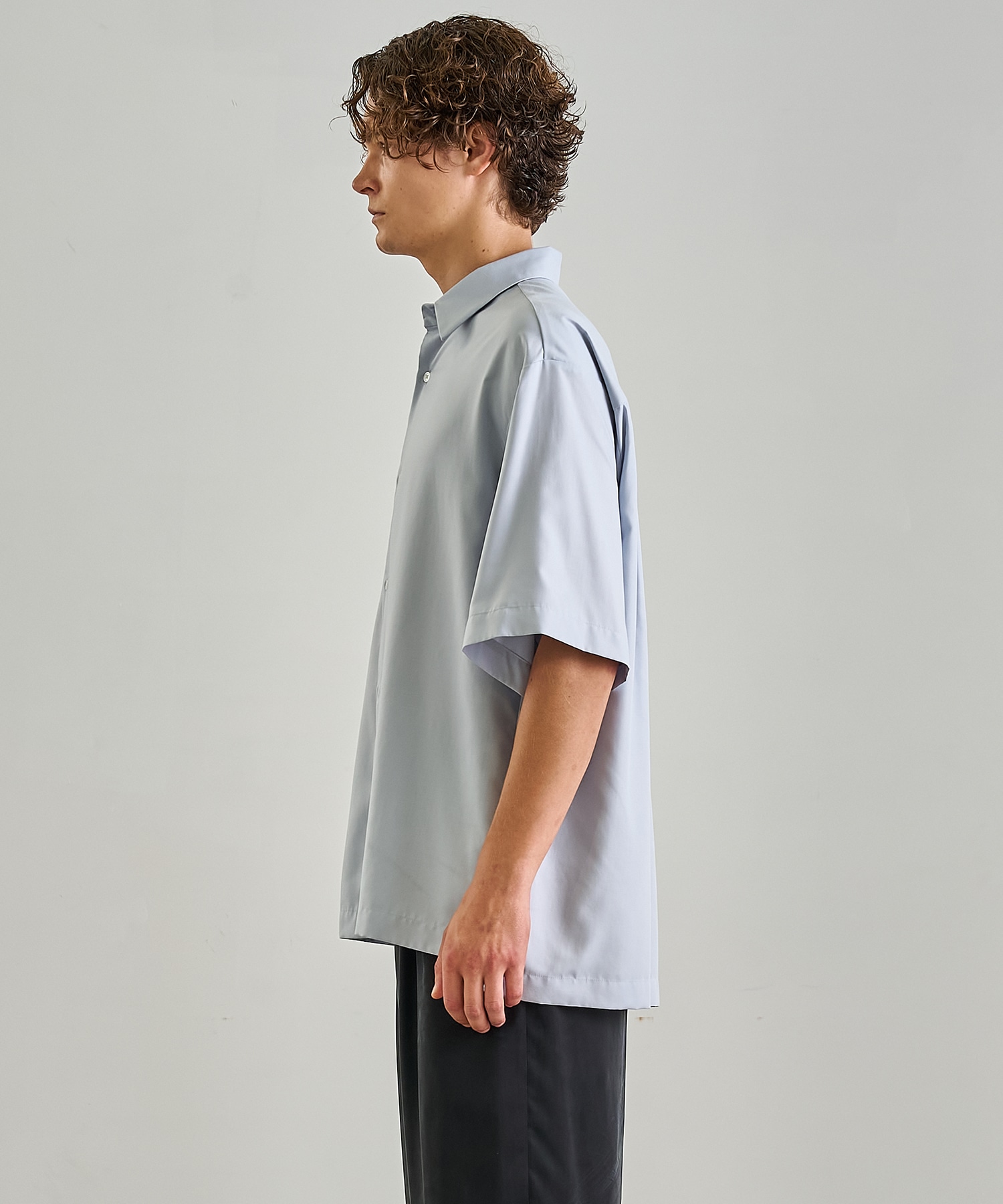 〈一部店舗限定〉DRY RAYON  ショートスリーブシャツ