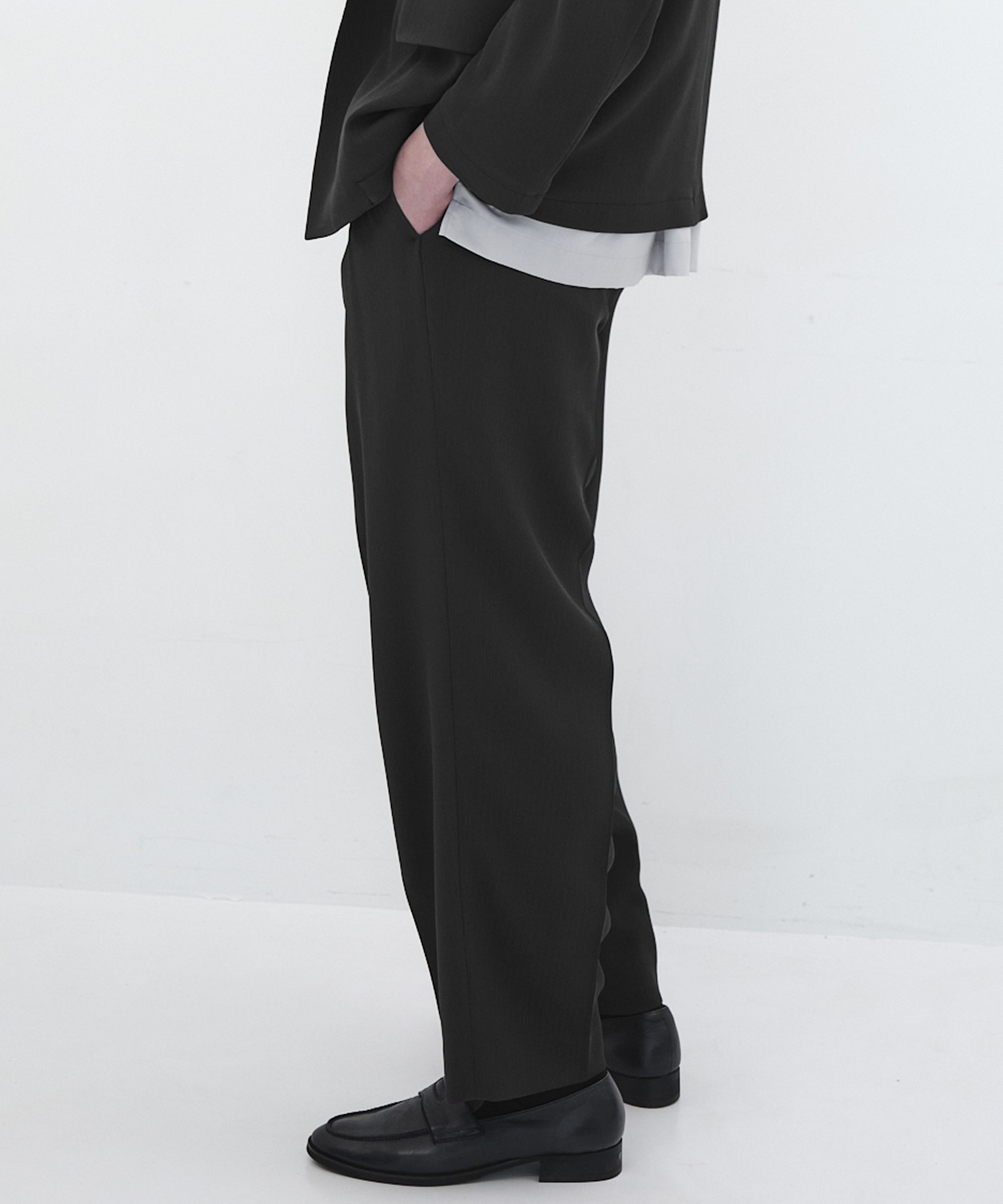 【再入荷】COLD DRY PLEATS 2タックイージーパンツ