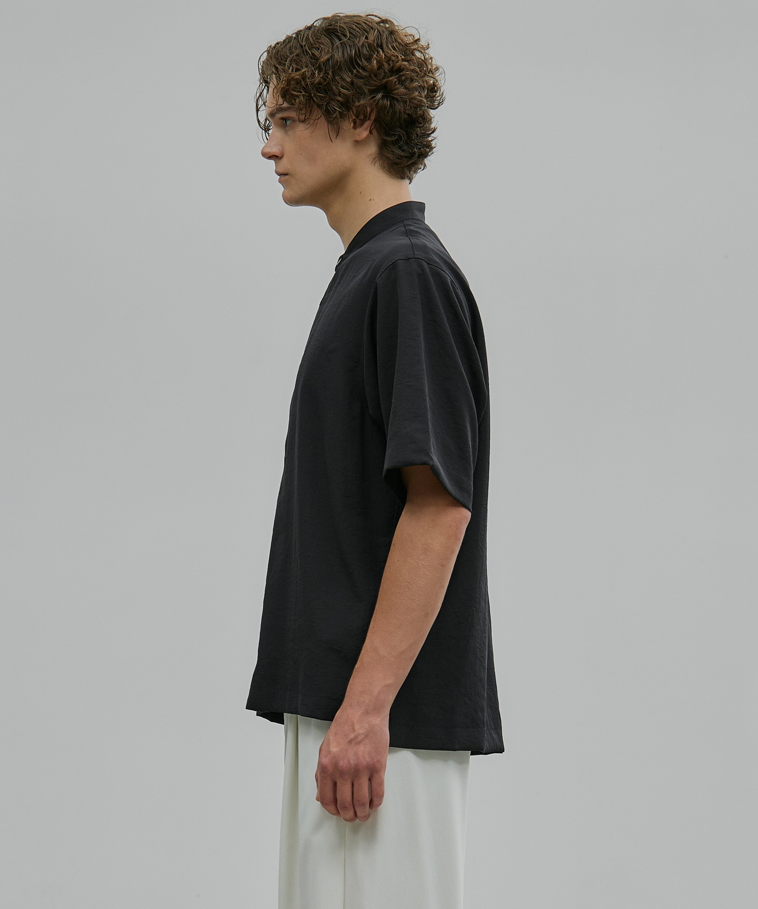 【新発売】ドライリネン バンドカラーシャツ S/S