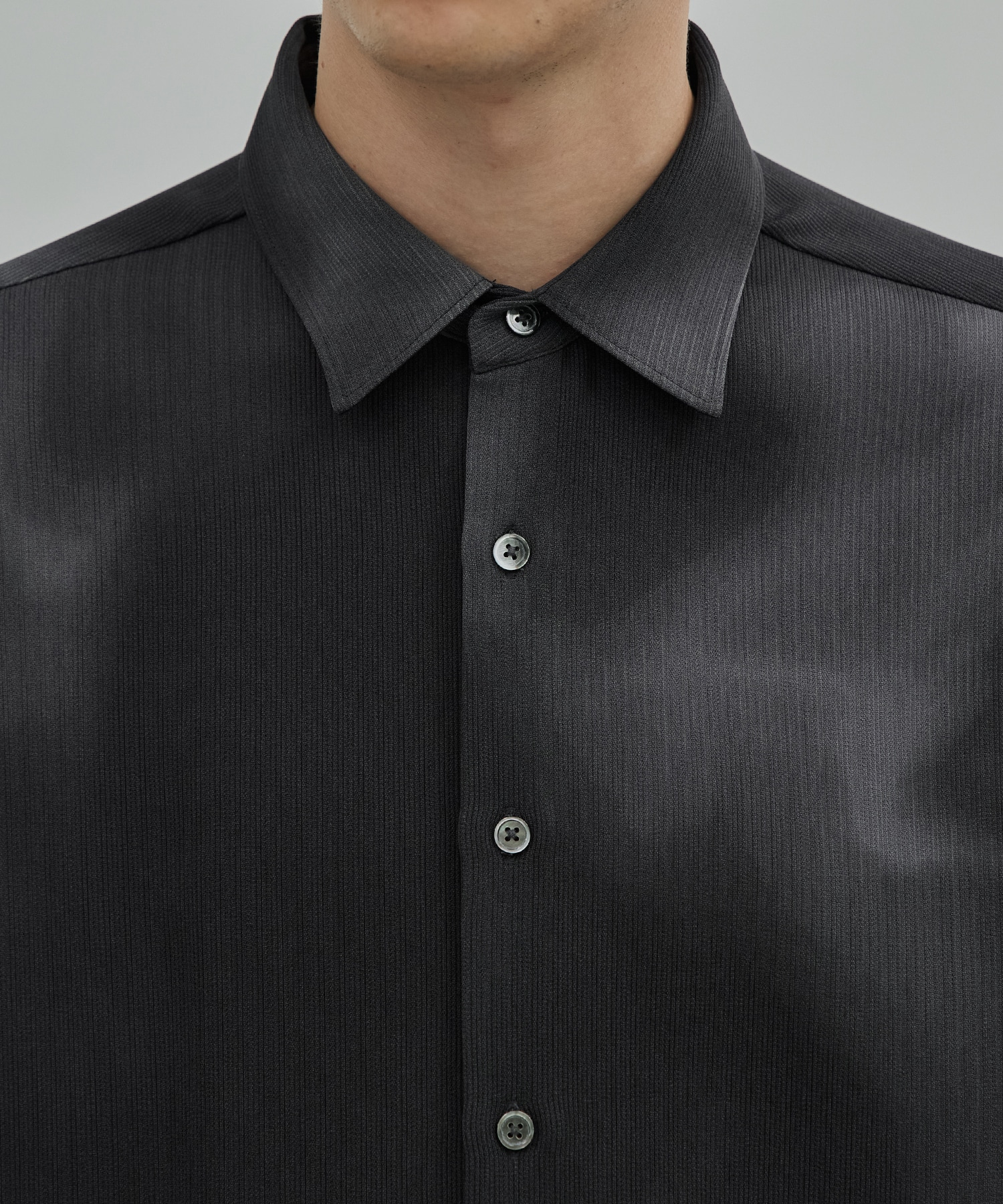 〈新発売〉COLD DRY GRADATION PLEATS ロングスリーブシャツ