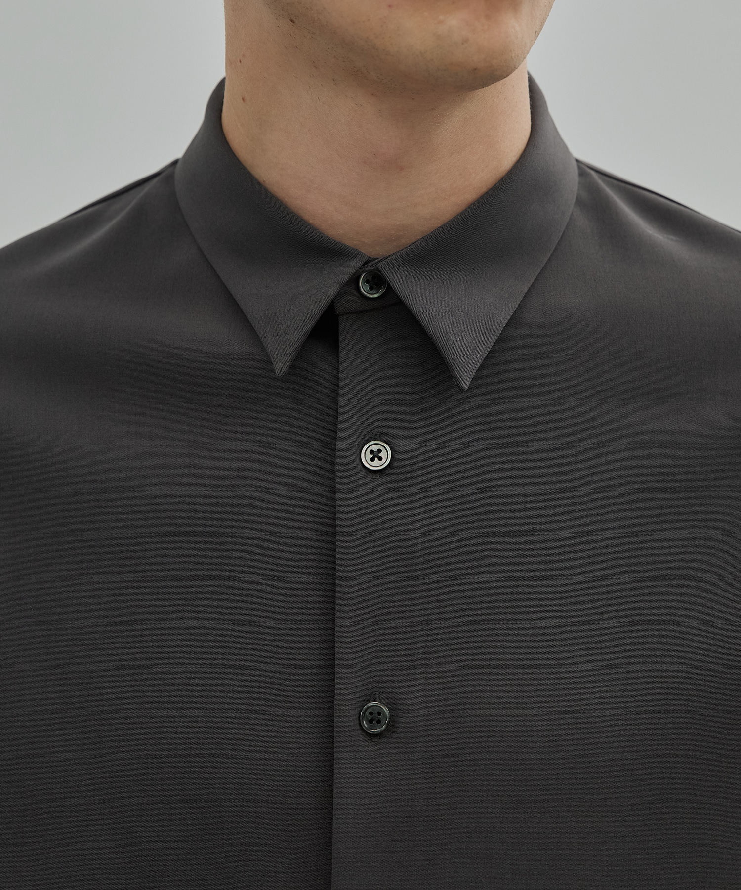 〈新発売〉Dry Twist レギュラーカラーシャツ