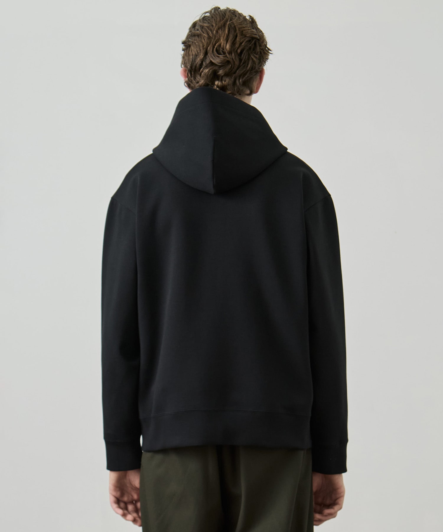 COMPACT AIR ダンボールZIPパーカー