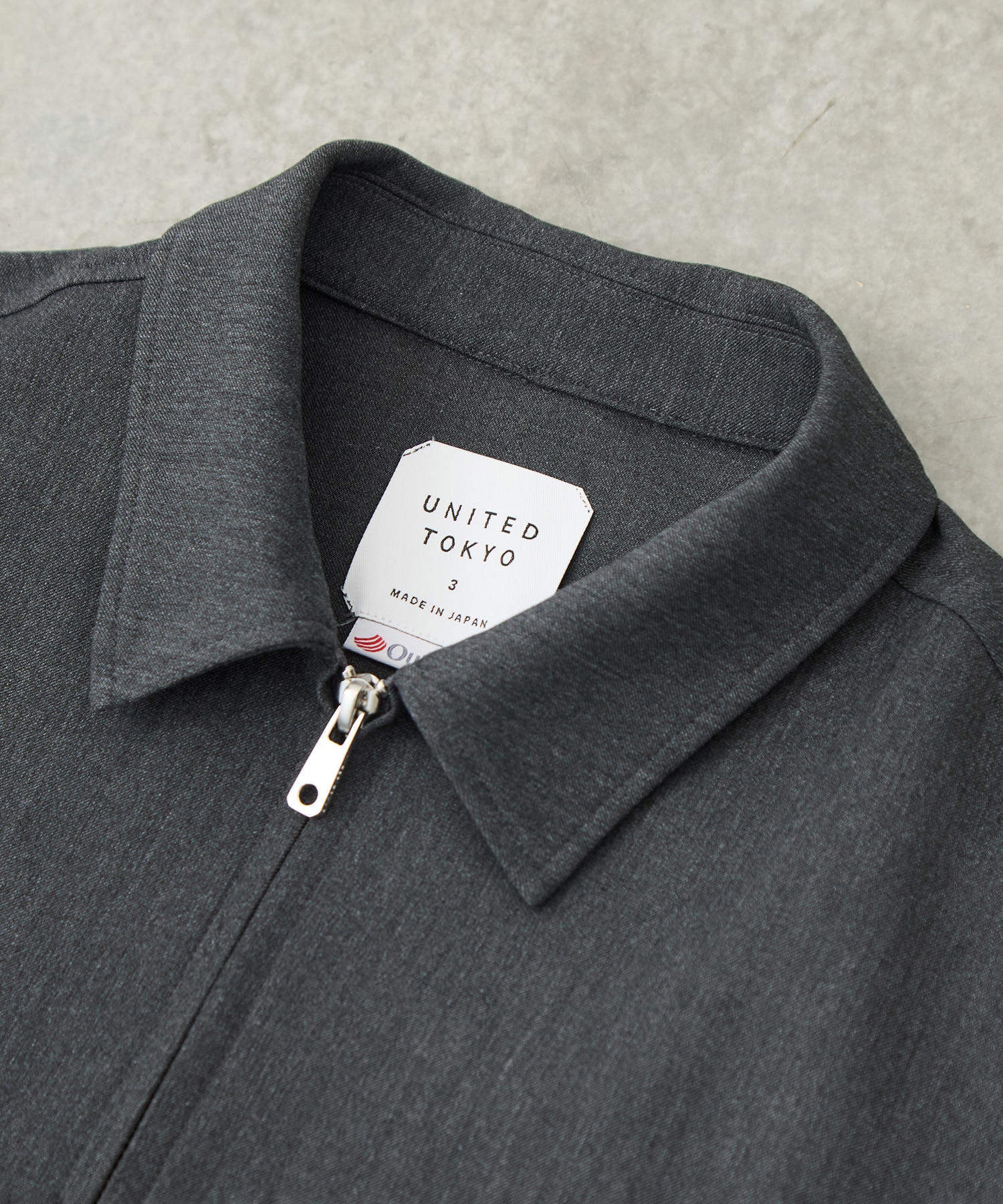 〈WEB限定〉アウトラスト ジップブルゾン