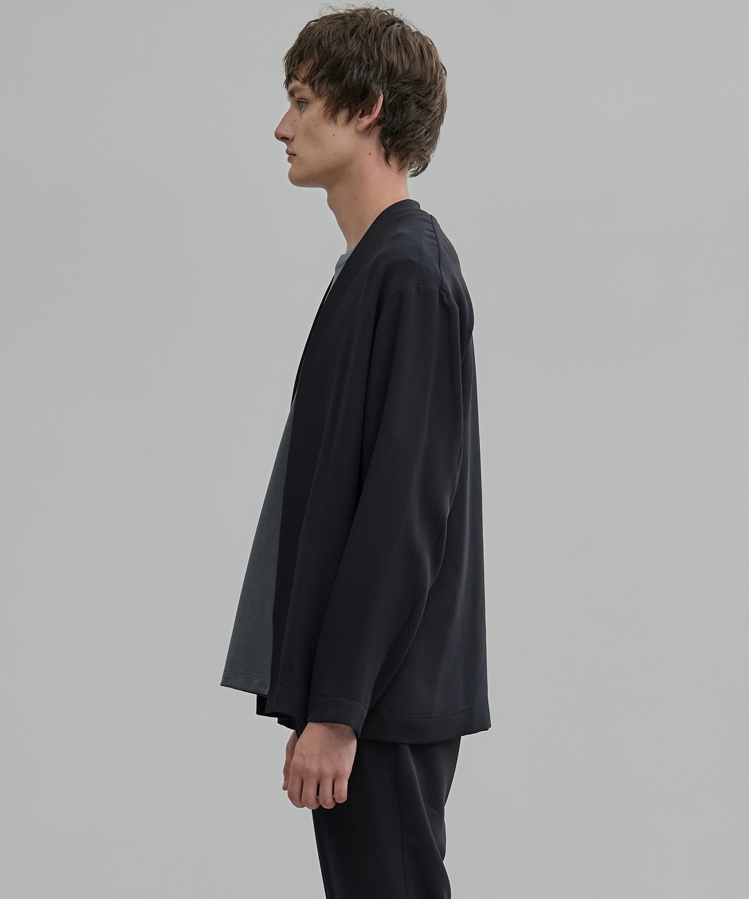 〈新発売〉Dry Air カーディガン