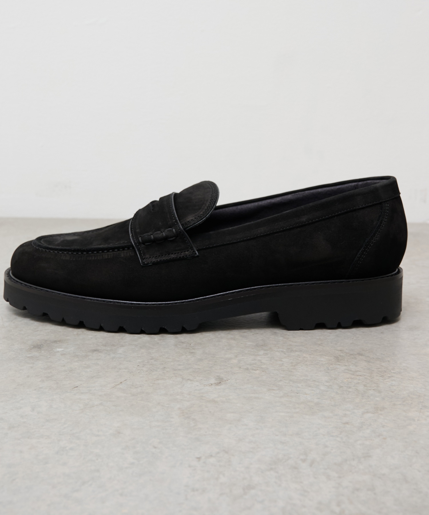 Vibram  NUBUCK LEATHER LOAFER