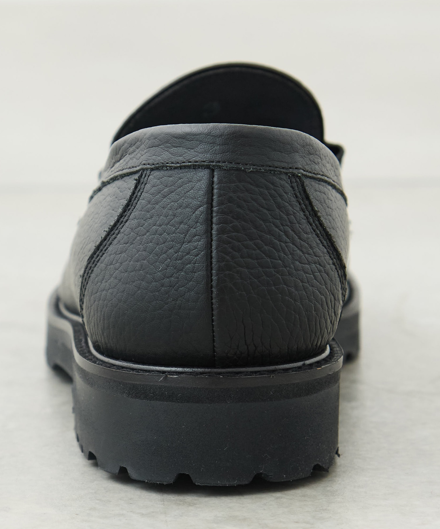 Vibram  LEATHER LOAFER