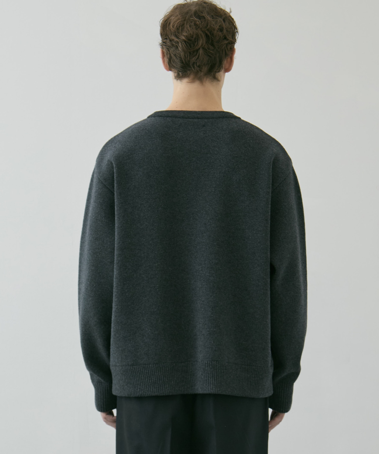 〈WEB限定｜先行予約〉CASHMERE クルーネックニット