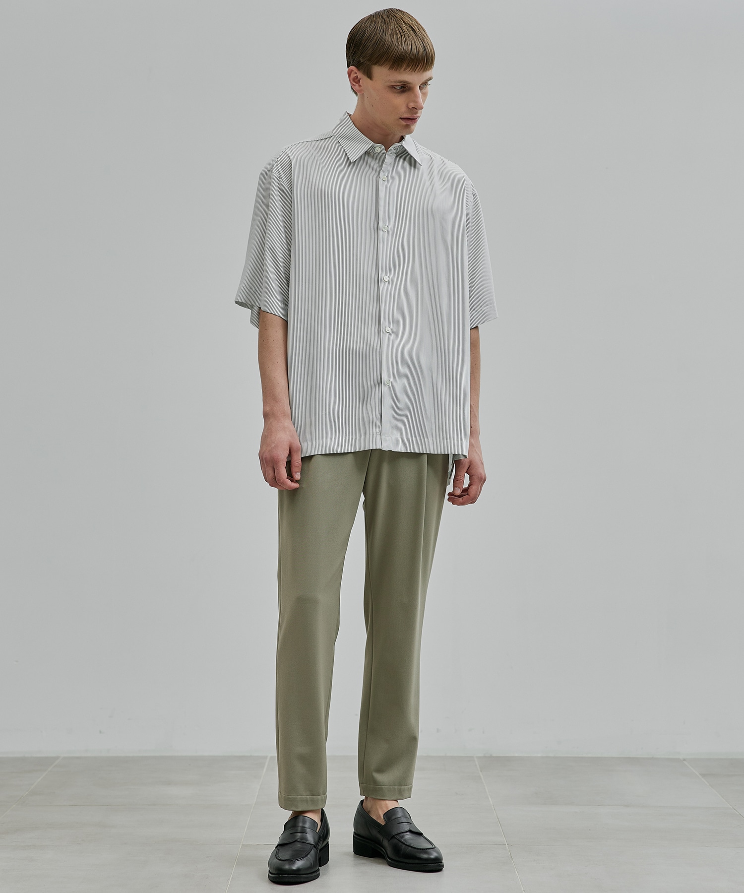 〈WEB限定〉DRY RAYON ストライプショートスリーブシャツ