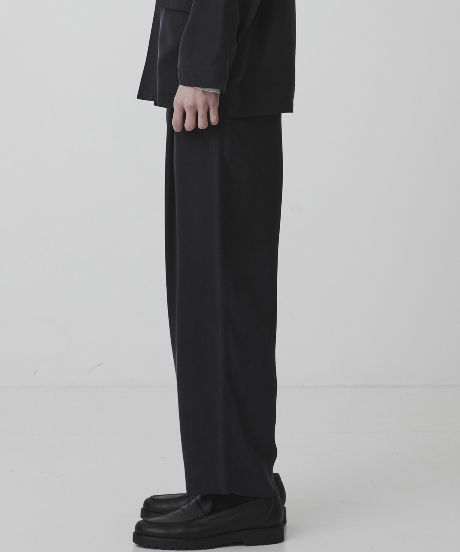 HIGH TWIST CUPRA 2タックイージーパンツ